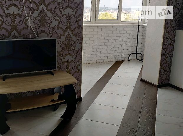 однокомнатная квартира с мебелью в Тернополе, район Дружба, на ул. Будного Степана в аренду на долгий срок помесячно фото 1 однокомнатная квартира с мебелью в Тернополе, район Дружба, на ул. Будного Степана в аренду на долгий срок помесячно фото 1