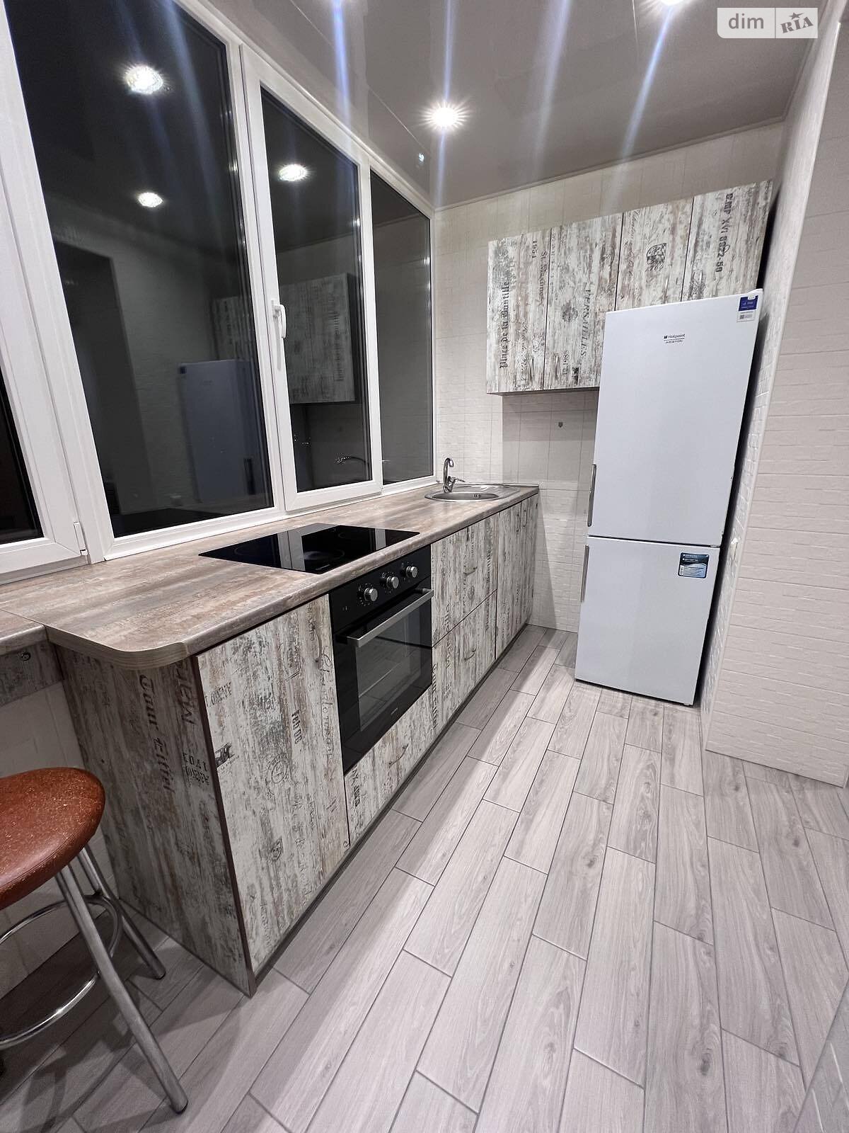 двухкомнатная квартира в Тернополе, район Дружба, на ул. Будного Степана в аренду на долгий срок помесячно фото 1