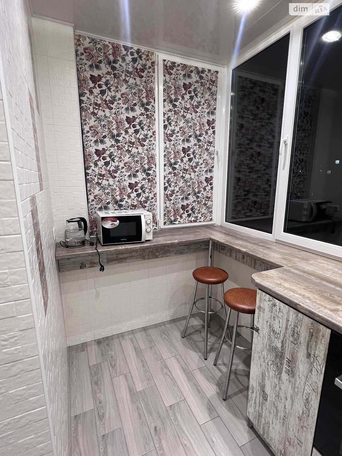 двухкомнатная квартира в Тернополе, район Дружба, на ул. Будного Степана в аренду на долгий срок помесячно фото 1