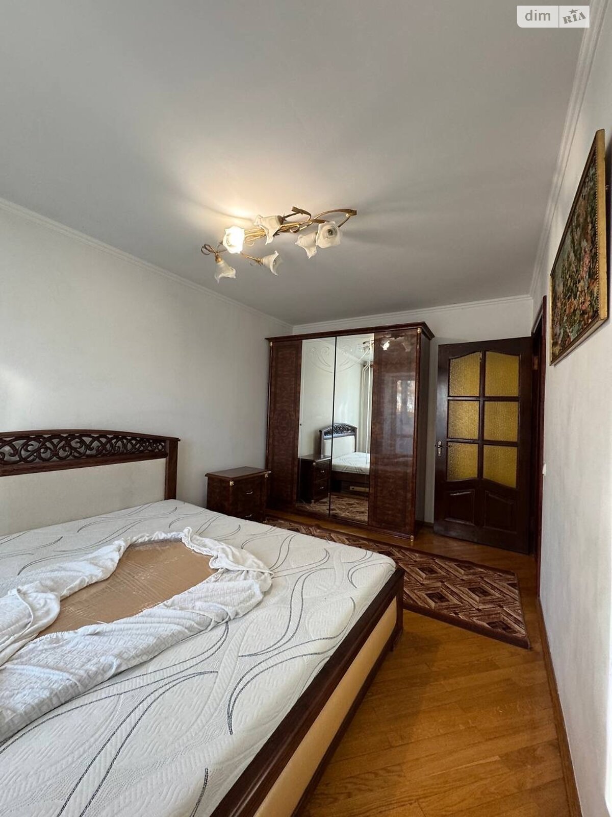 трехкомнатная квартира в Тернополе, район Дружба, на ул. Будного Степана 30 в аренду на долгий срок помесячно фото 1