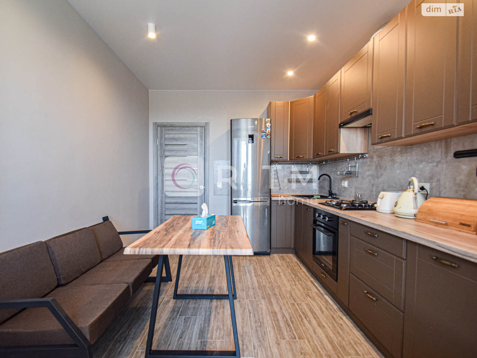 однокомнатная квартира в Тернополе, район Дружба, на ул. Чумацкая в аренду на долгий срок помесячно фото 1 однокомнатная квартира в Тернополе, район Дружба, на ул. Чумацкая в аренду на долгий срок помесячно фото 1