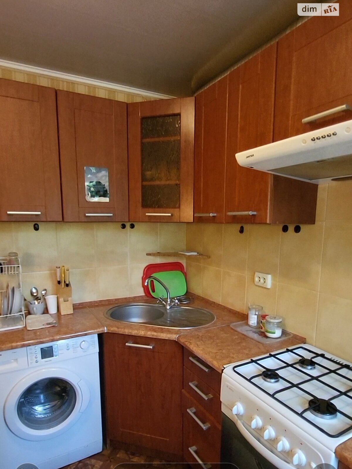 однокомнатная квартира в Тернополе, район Дружба, на ул. Дружбы в аренду на долгий срок помесячно фото 1 однокомнатная квартира в Тернополе, район Дружба, на ул. Дружбы в аренду на долгий срок помесячно фото 1