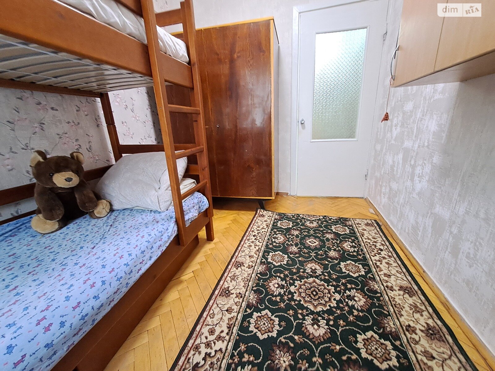 трикімнатна квартира в Тернополі, район Дружба, на вул. Карпенка в довготривалу оренду помісячно фото 1 трикімнатна квартира в Тернополі, район Дружба, на вул. Карпенка в довготривалу оренду помісячно фото 1