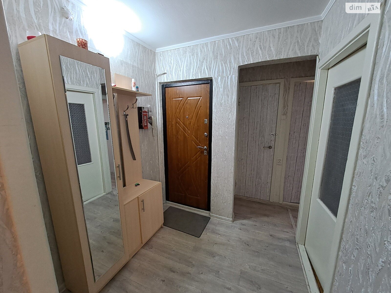 трикімнатна квартира в Тернополі, район Дружба, на вул. Карпенка в довготривалу оренду помісячно фото 1 трикімнатна квартира в Тернополі, район Дружба, на вул. Карпенка в довготривалу оренду помісячно фото 1