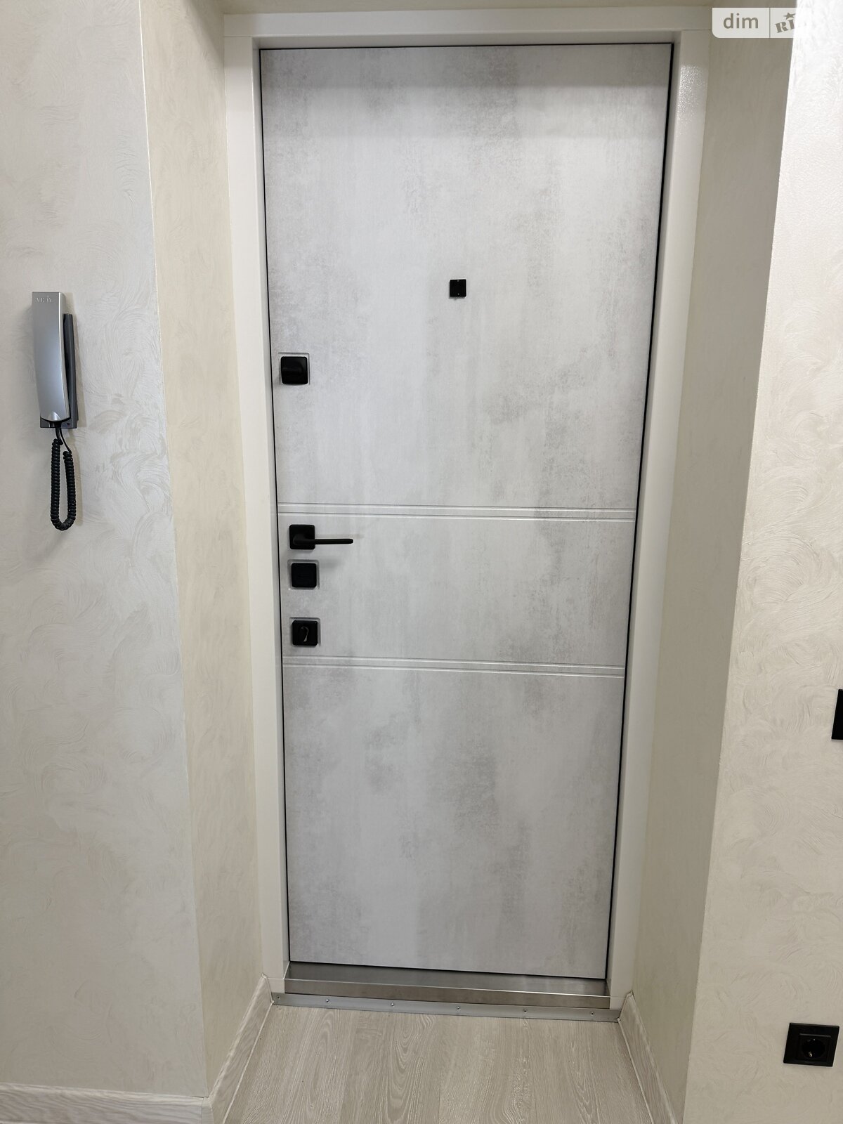 двокімнатна квартира в Тернополі, район Дружба, на вул. Карпенка 4 в довготривалу оренду помісячно фото 1 двокімнатна квартира в Тернополі, район Дружба, на вул. Карпенка 4 в довготривалу оренду помісячно фото 1