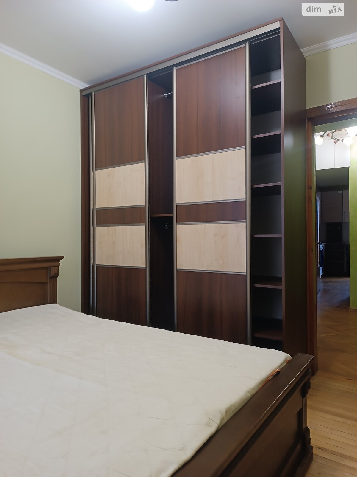 трехкомнатная квартира в Тернополе, район Дружба, на ул. Карпенко в аренду на долгий срок помесячно фото 1 трехкомнатная квартира в Тернополе, район Дружба, на ул. Карпенко в аренду на долгий срок помесячно фото 1