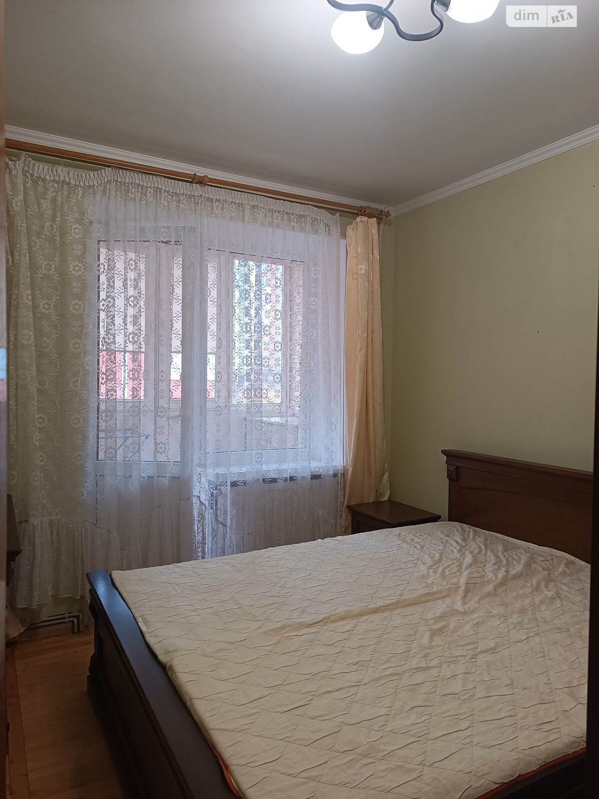 трехкомнатная квартира в Тернополе, район Дружба, на ул. Карпенко в аренду на долгий срок помесячно фото 1 трехкомнатная квартира в Тернополе, район Дружба, на ул. Карпенко в аренду на долгий срок помесячно фото 1