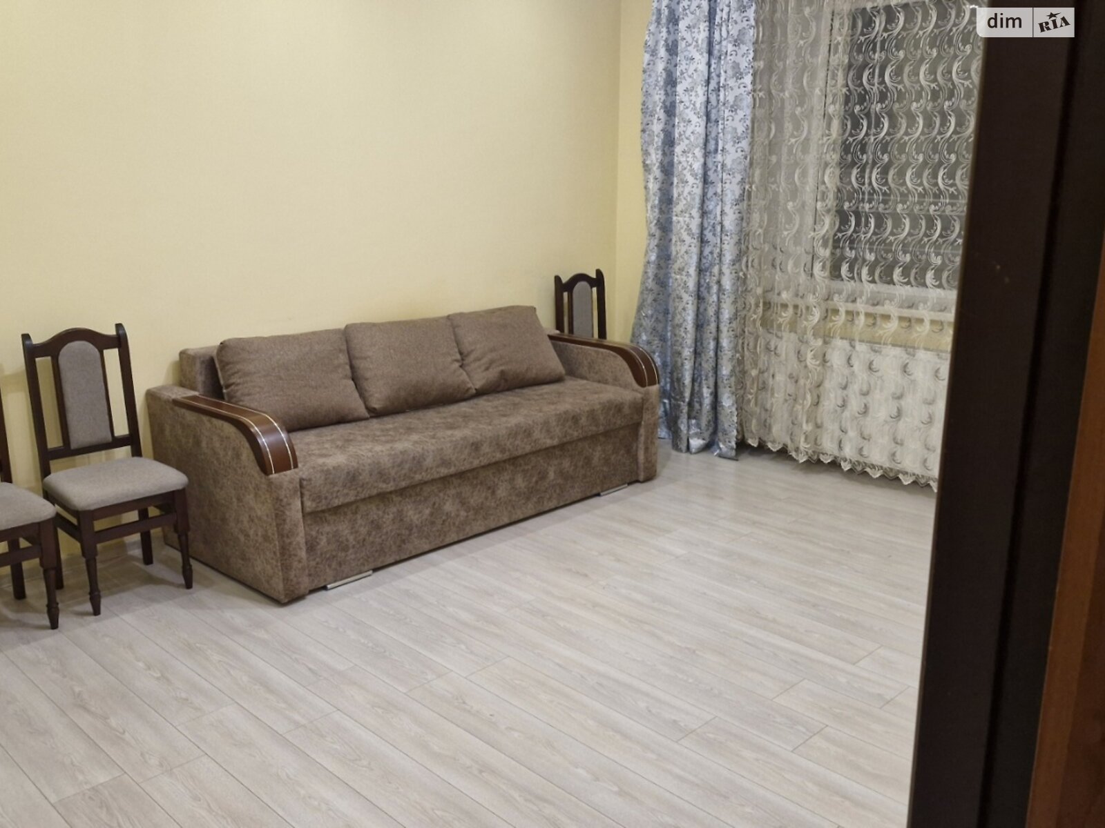 трехкомнатная квартира в Тернополе, район Дружба, на ул. Карпенко 34 в аренду на долгий срок помесячно фото 1 трехкомнатная квартира в Тернополе, район Дружба, на ул. Карпенко 34 в аренду на долгий срок помесячно фото 1