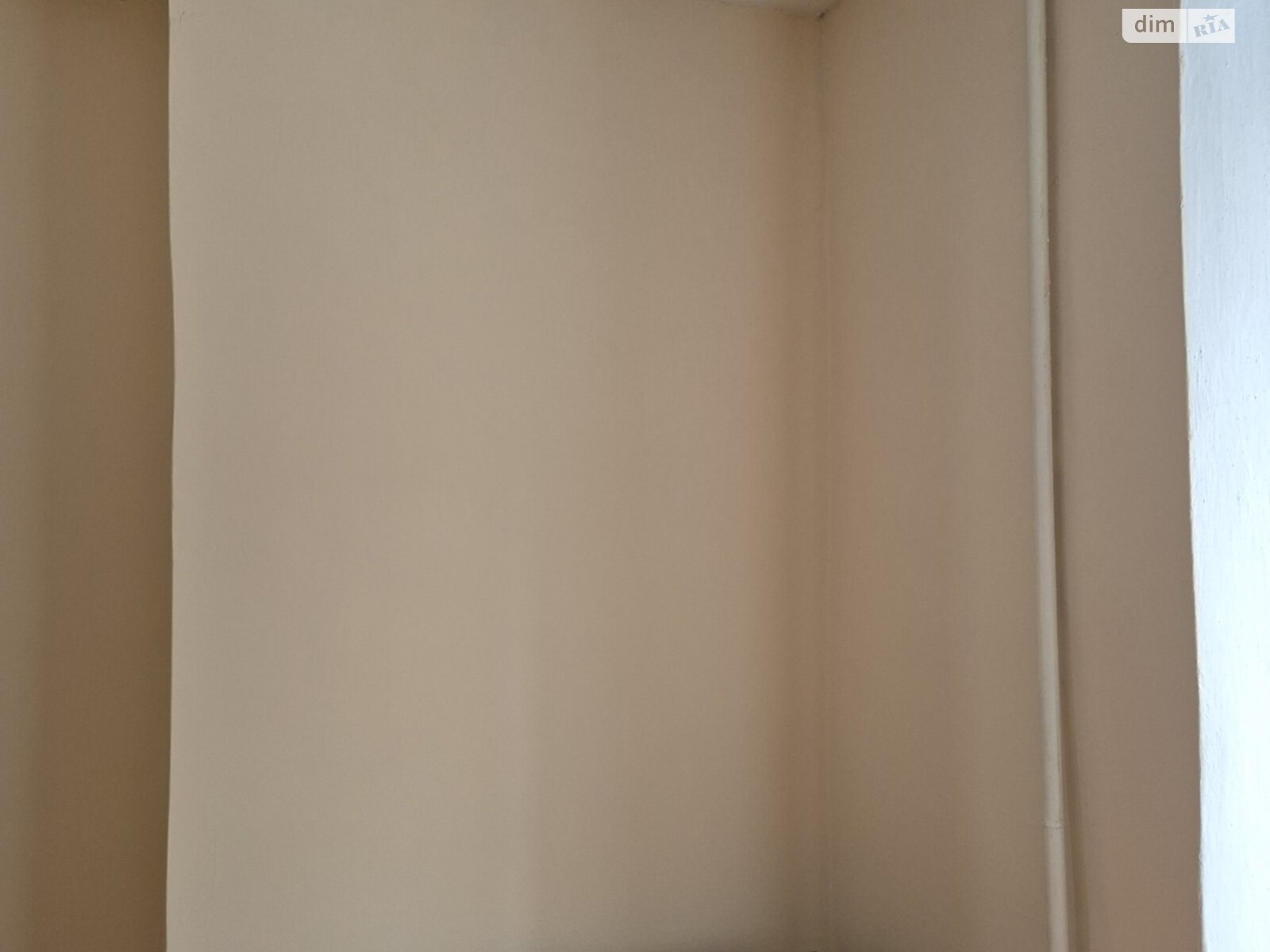 трехкомнатная квартира в Тернополе, район Дружба, на ул. Карпенко 6 в аренду на долгий срок помесячно фото 1