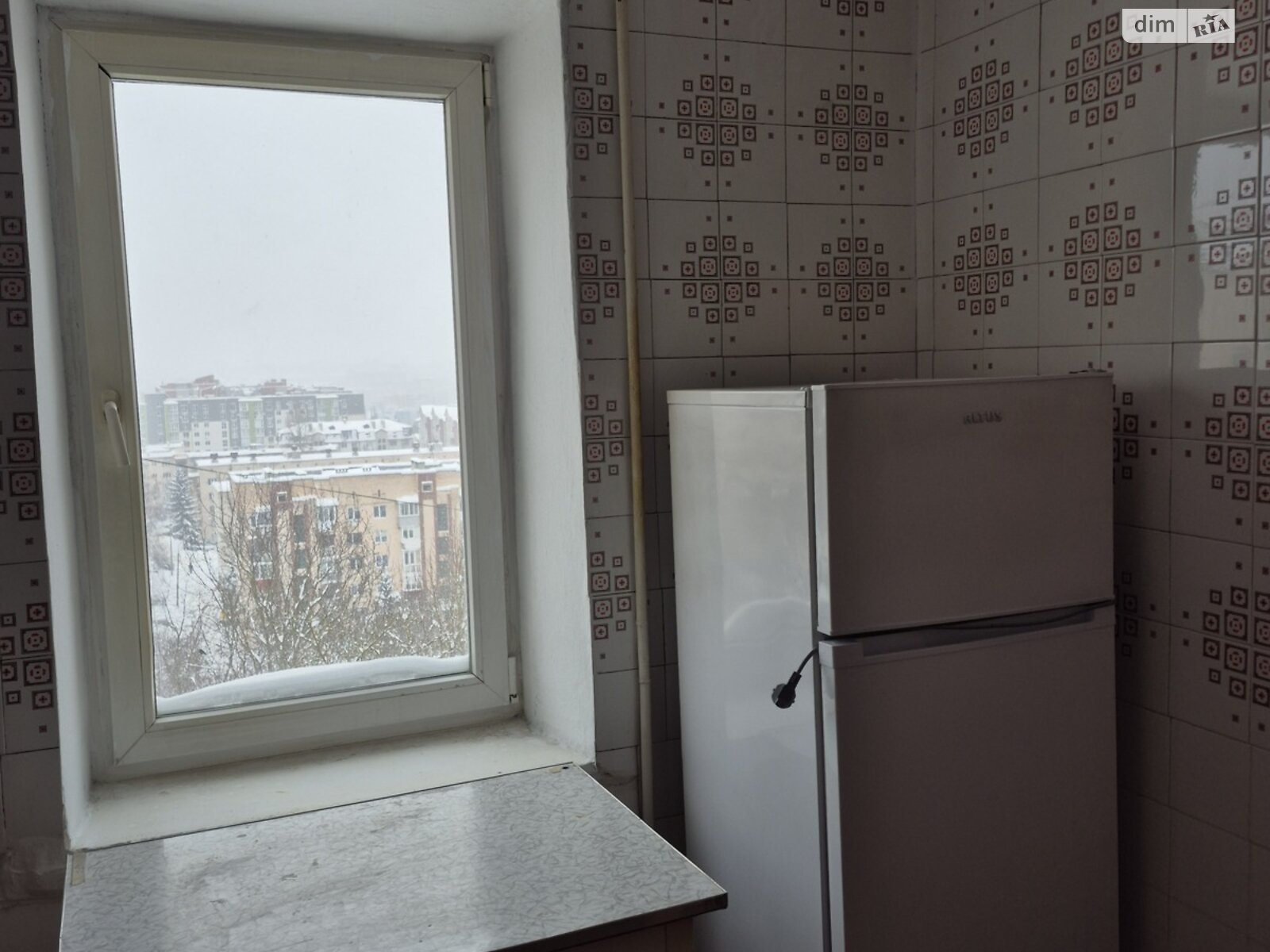 трехкомнатная квартира в Тернополе, район Дружба, на ул. Карпенко 6 в аренду на долгий срок помесячно фото 1