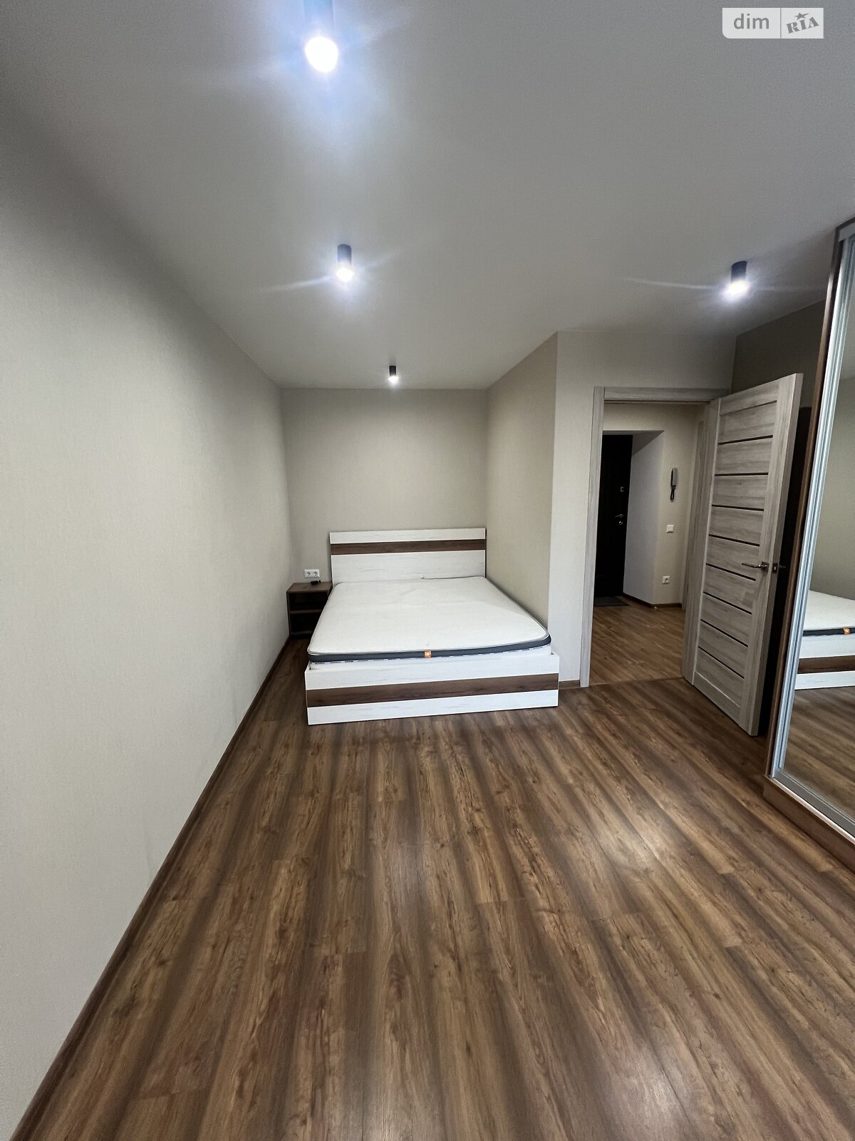 однокомнатная квартира в Тернополе, район Дружба, на пер. Кирпичный в аренду на долгий срок помесячно фото 1