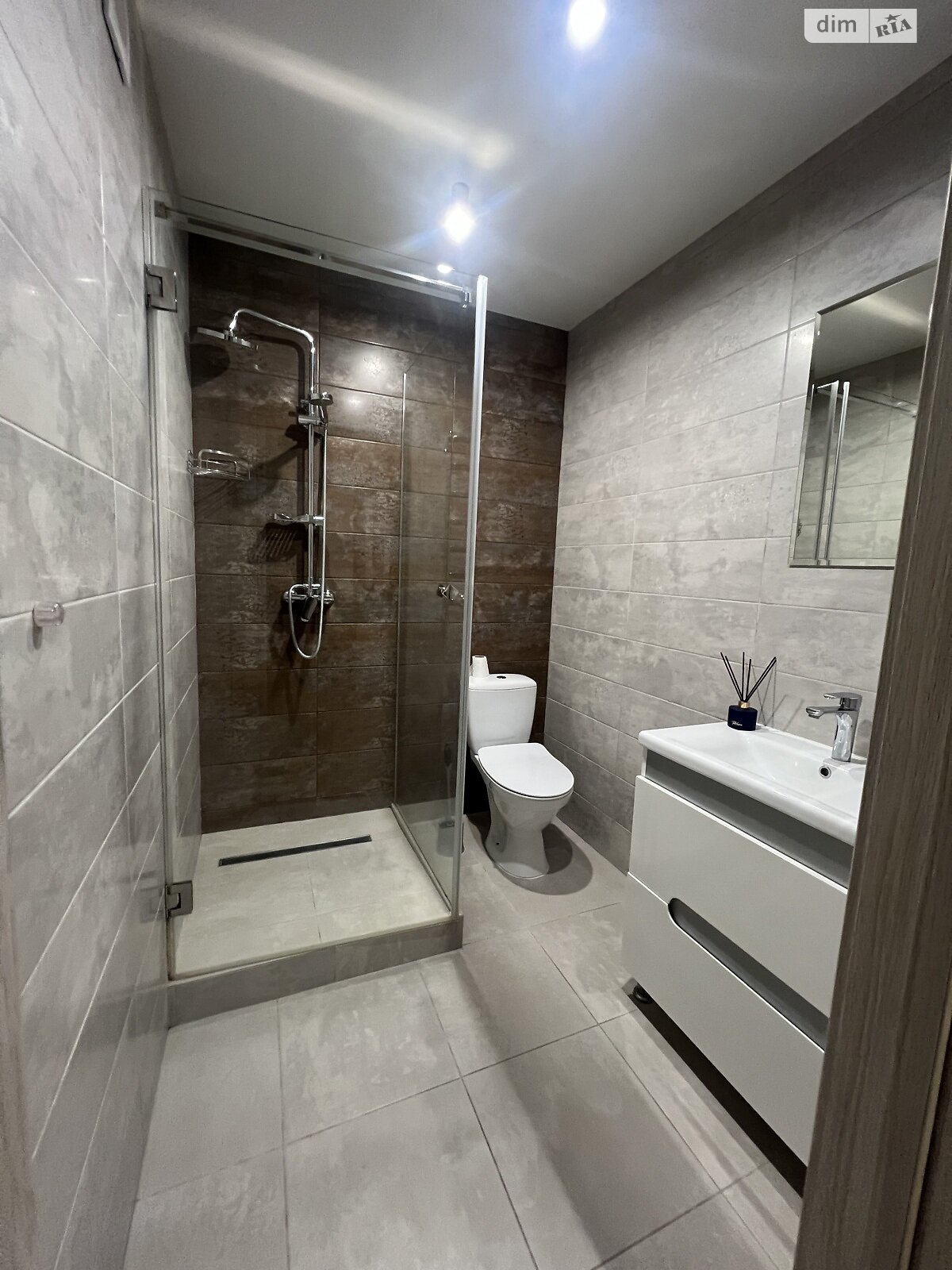 однокомнатная квартира в Тернополе, район Дружба, на пер. Кирпичный в аренду на долгий срок помесячно фото 1