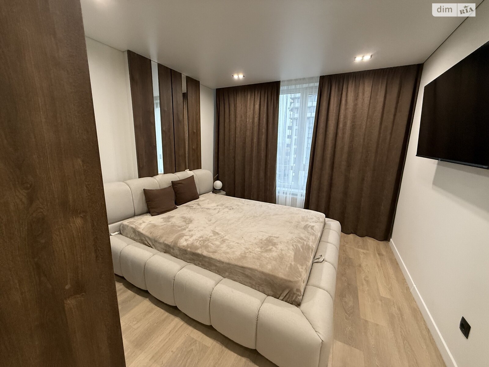 однокомнатная квартира в Тернополе, район Дружба, на пер. Кирпичный 2 в аренду на долгий срок помесячно фото 1 однокомнатная квартира в Тернополе, район Дружба, на пер. Кирпичный 2 в аренду на долгий срок помесячно фото 1