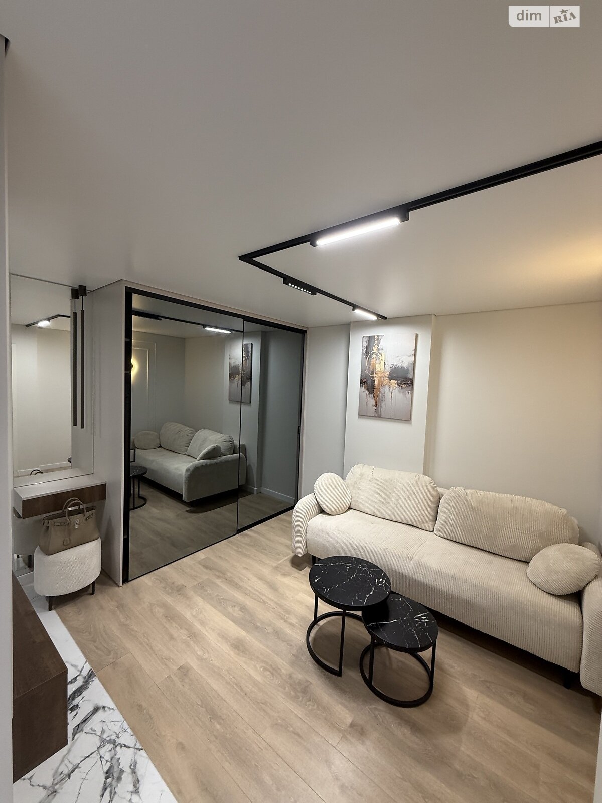 однокомнатная квартира в Тернополе, район Дружба, на пер. Кирпичный 2 в аренду на долгий срок помесячно фото 1 однокомнатная квартира в Тернополе, район Дружба, на пер. Кирпичный 2 в аренду на долгий срок помесячно фото 1