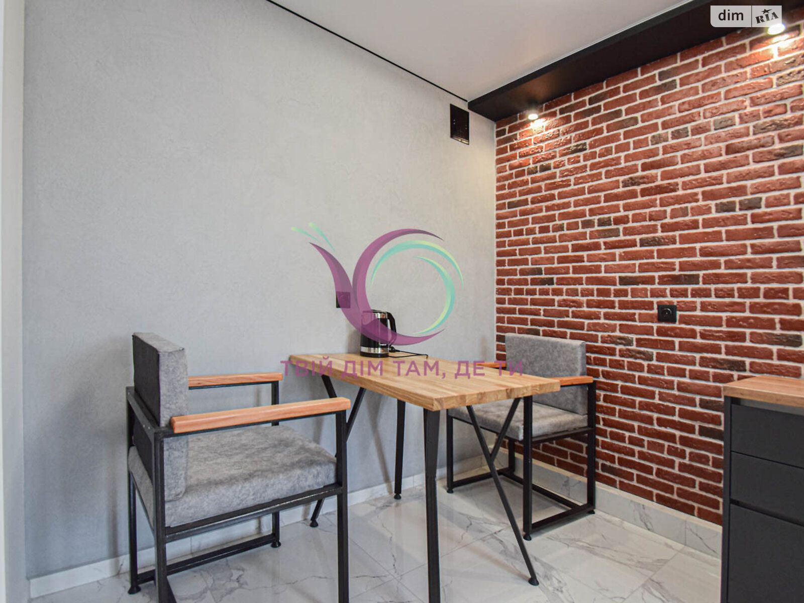 однокомнатная квартира в Тернополе, район Дружба, на пер. Кирпичный 2 в аренду на долгий срок помесячно фото 1