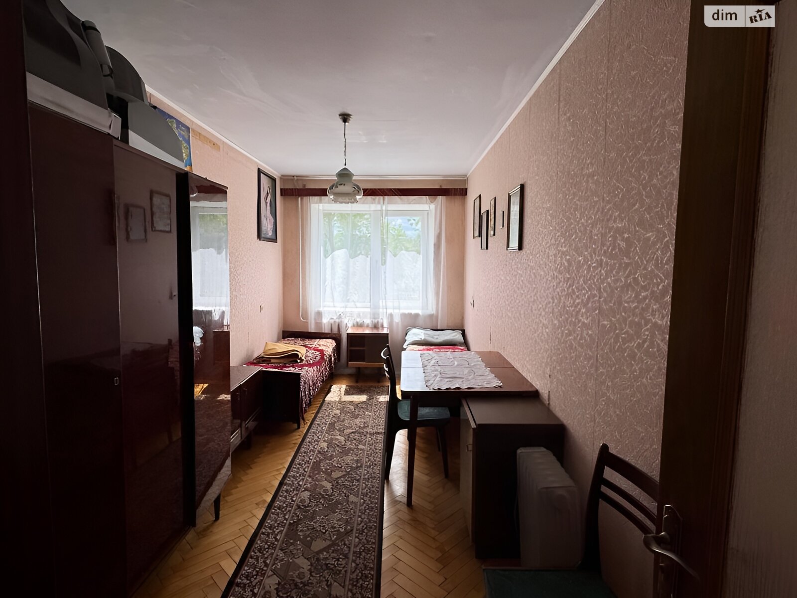трикімнатна квартира в Тернополі, район Дружба, на вул. Кривоноса Максима 5 в довготривалу оренду помісячно фото 1 трикімнатна квартира в Тернополі, район Дружба, на вул. Кривоноса Максима 5 в довготривалу оренду помісячно фото 1