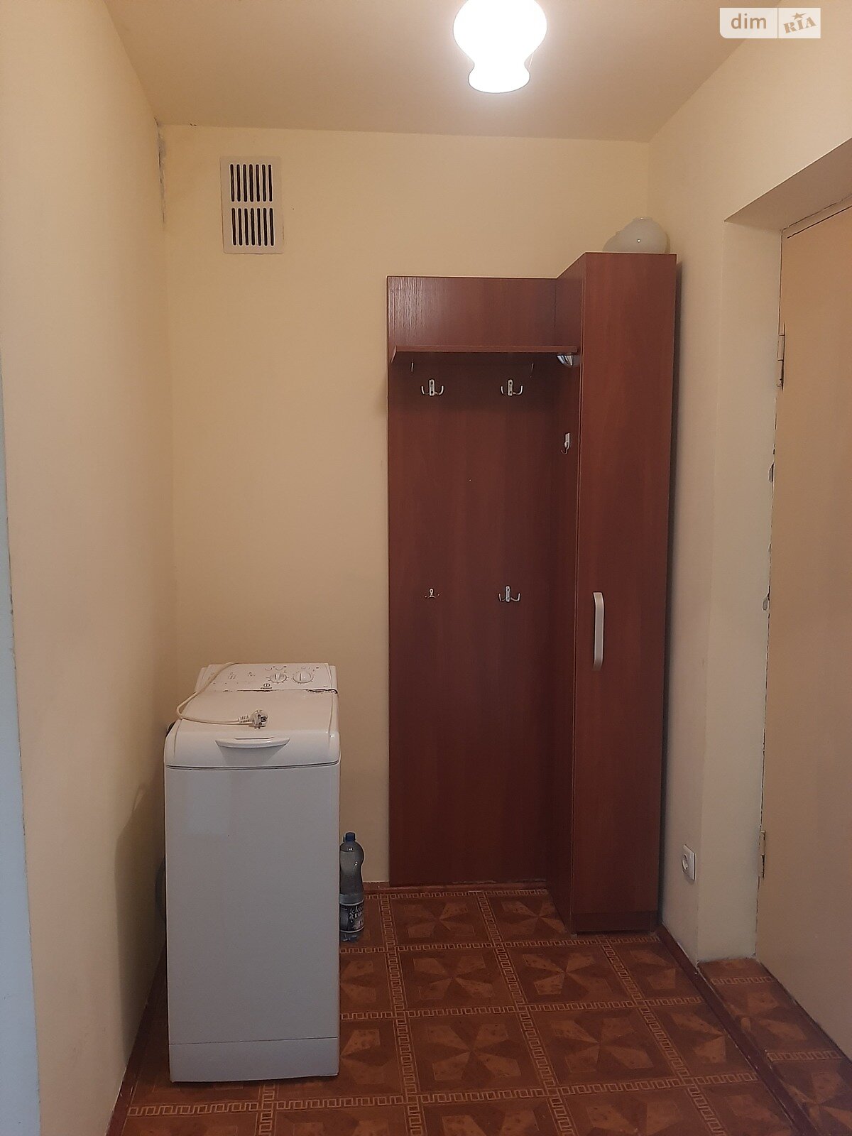 однокімнатна квартира в Тернополі, район Дружба, на вул. Миру в довготривалу оренду помісячно фото 1 однокімнатна квартира в Тернополі, район Дружба, на вул. Миру в довготривалу оренду помісячно фото 1