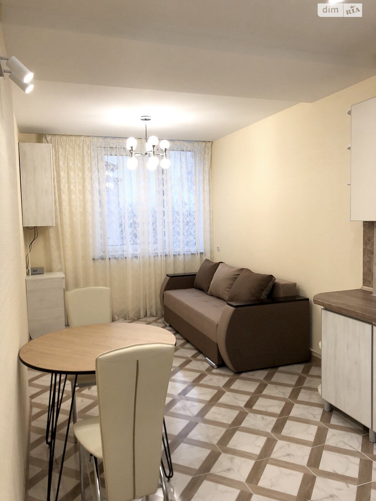 однокомнатная квартира в Тернополе, район Дружба, на ул. Мира 4В в аренду на долгий срок помесячно фото 1