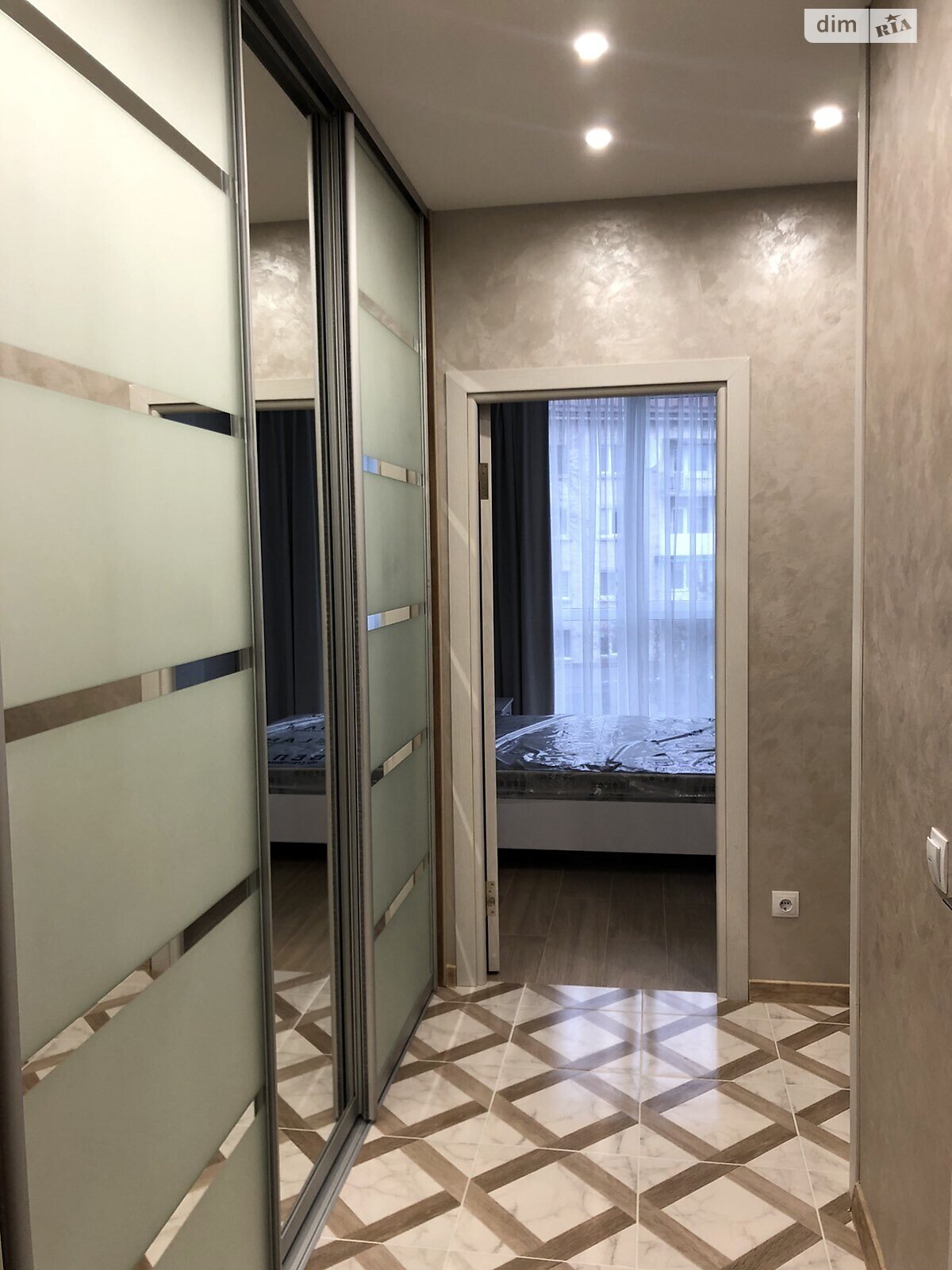 однокомнатная квартира в Тернополе, район Дружба, на ул. Мира 4В в аренду на долгий срок помесячно фото 1