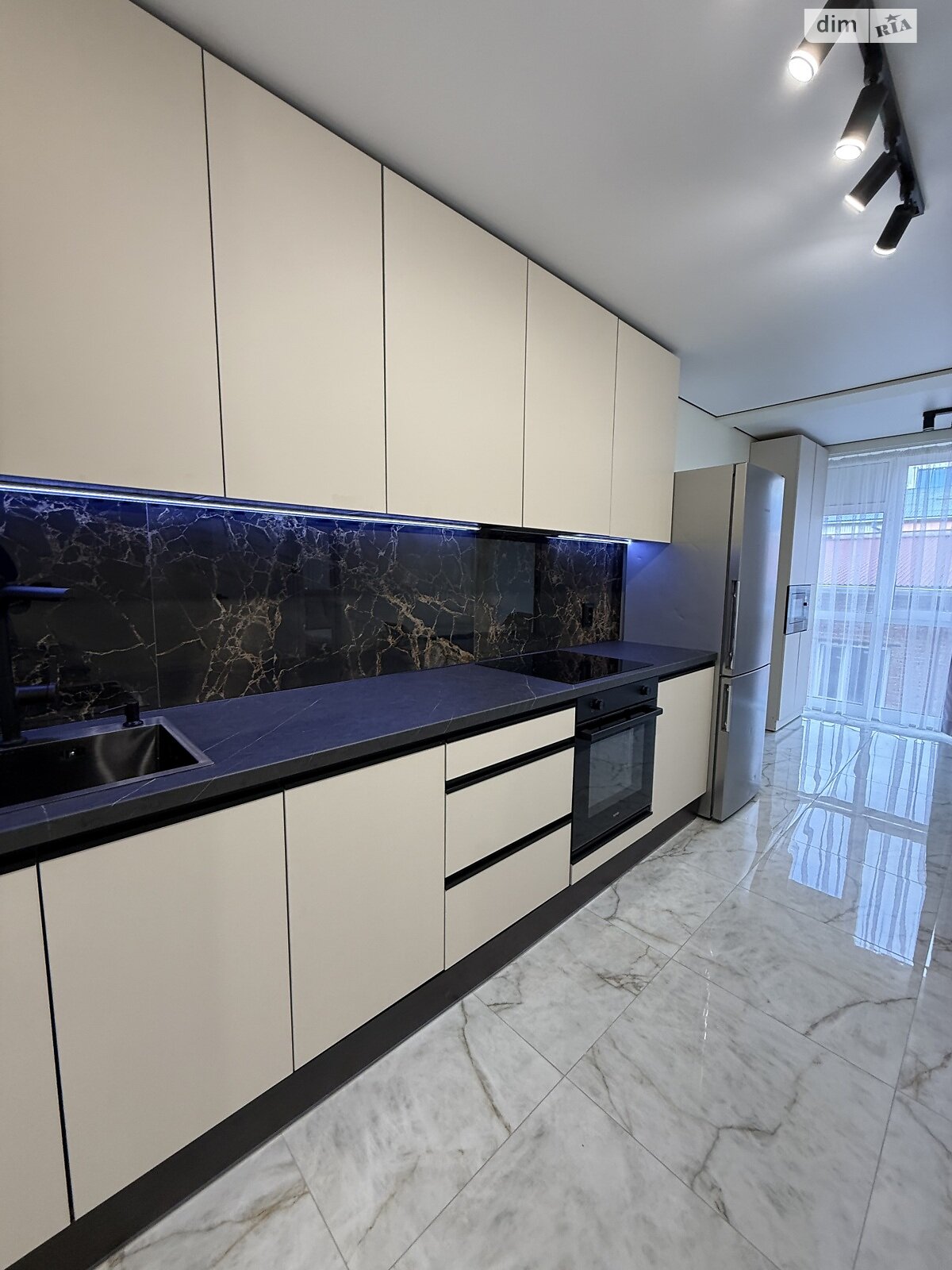 однокомнатная квартира в Тернополе, район Дружба, на ул. Обьездная в аренду на долгий срок помесячно фото 1 однокомнатная квартира в Тернополе, район Дружба, на ул. Обьездная в аренду на долгий срок помесячно фото 1