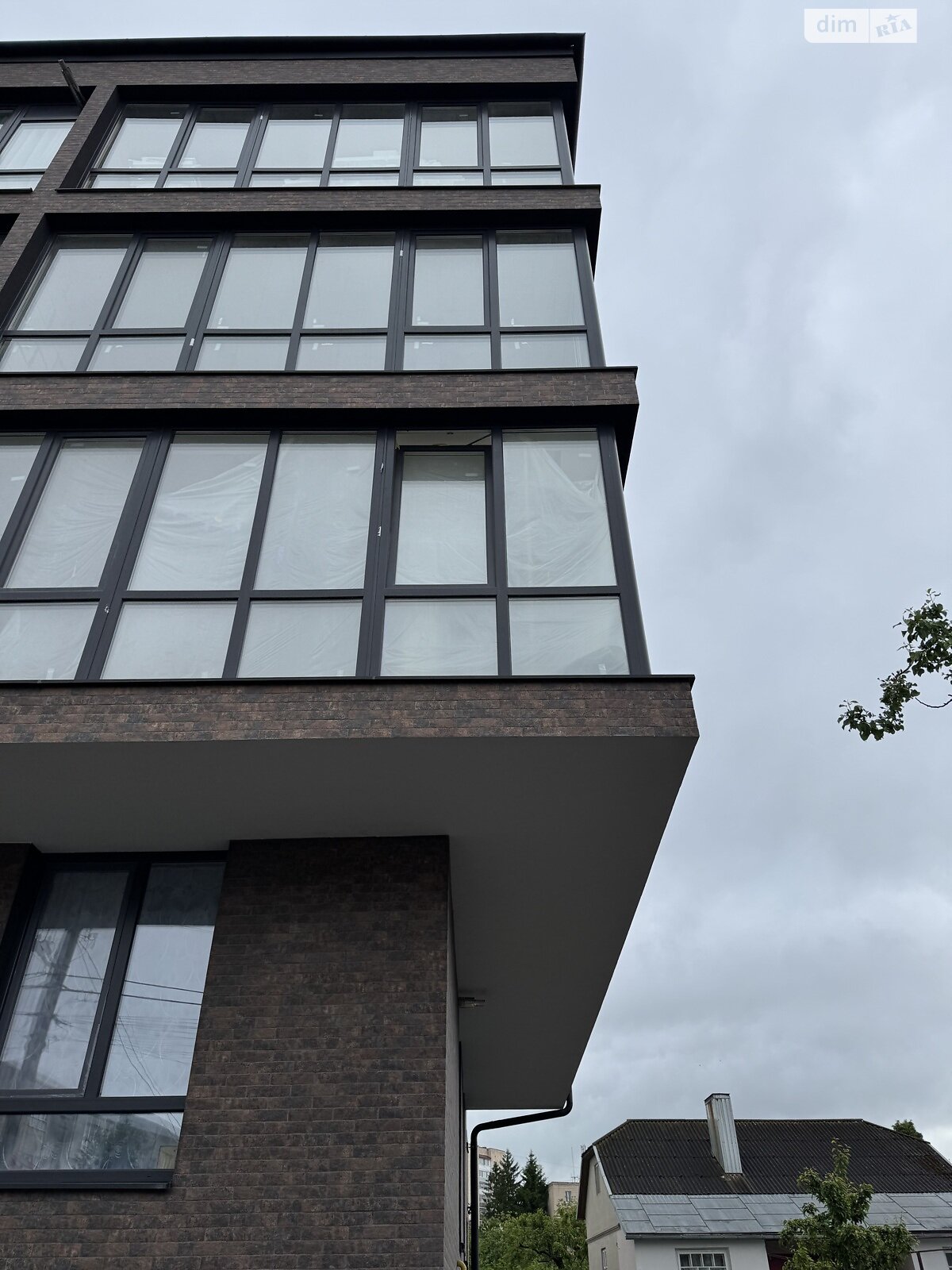 однокімнатна квартира в Тернополі, район Дружба, на вул. Петриківська 6 в довготривалу оренду помісячно фото 1 однокімнатна квартира в Тернополі, район Дружба, на вул. Петриківська 6 в довготривалу оренду помісячно фото 1