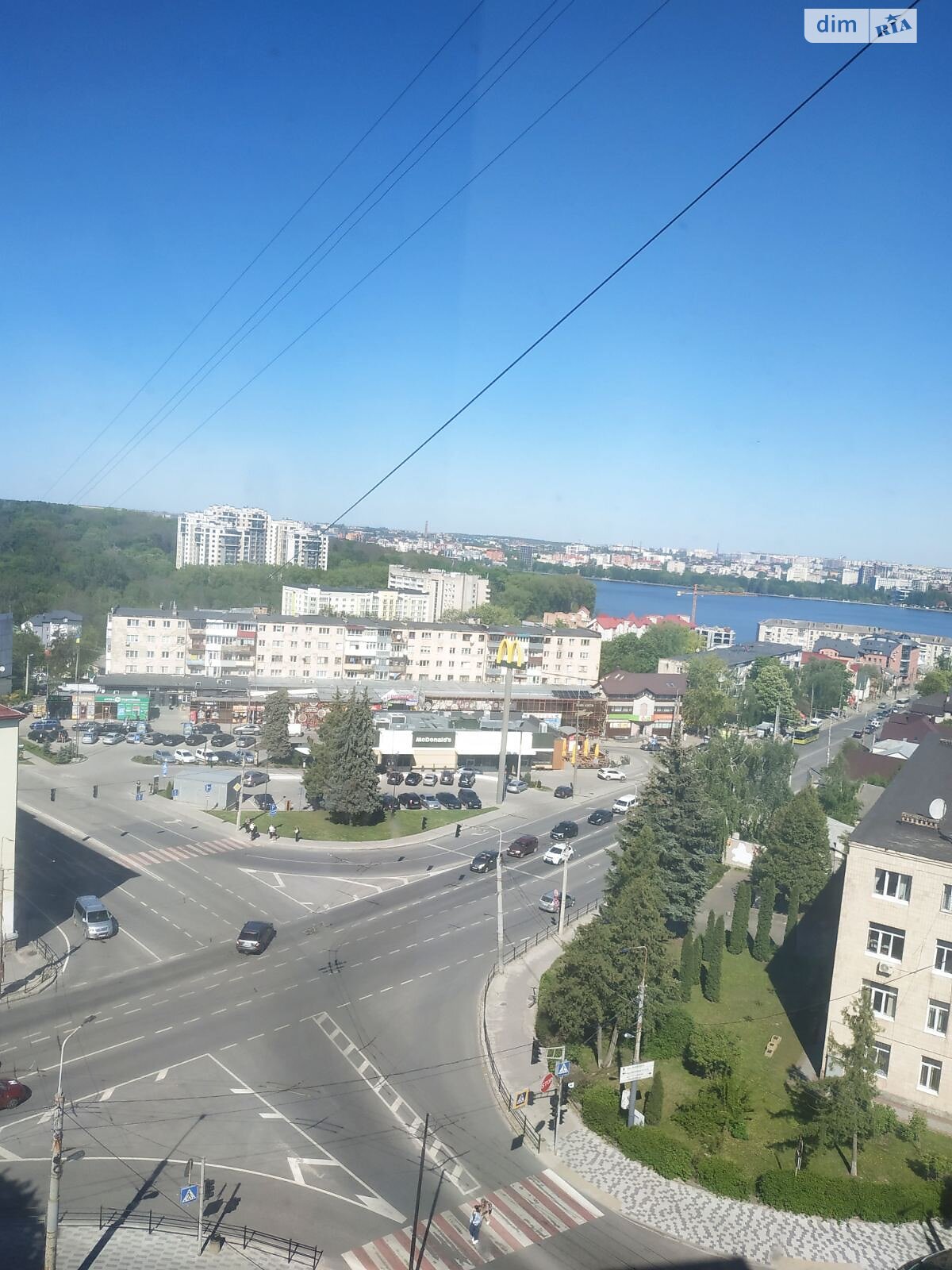 однокомнатная квартира с ремонтом в Тернополе, район Дружба, на майд. Победы в аренду на долгий срок помесячно фото 1 однокомнатная квартира с ремонтом в Тернополе, район Дружба, на майд. Победы в аренду на долгий срок помесячно фото 1