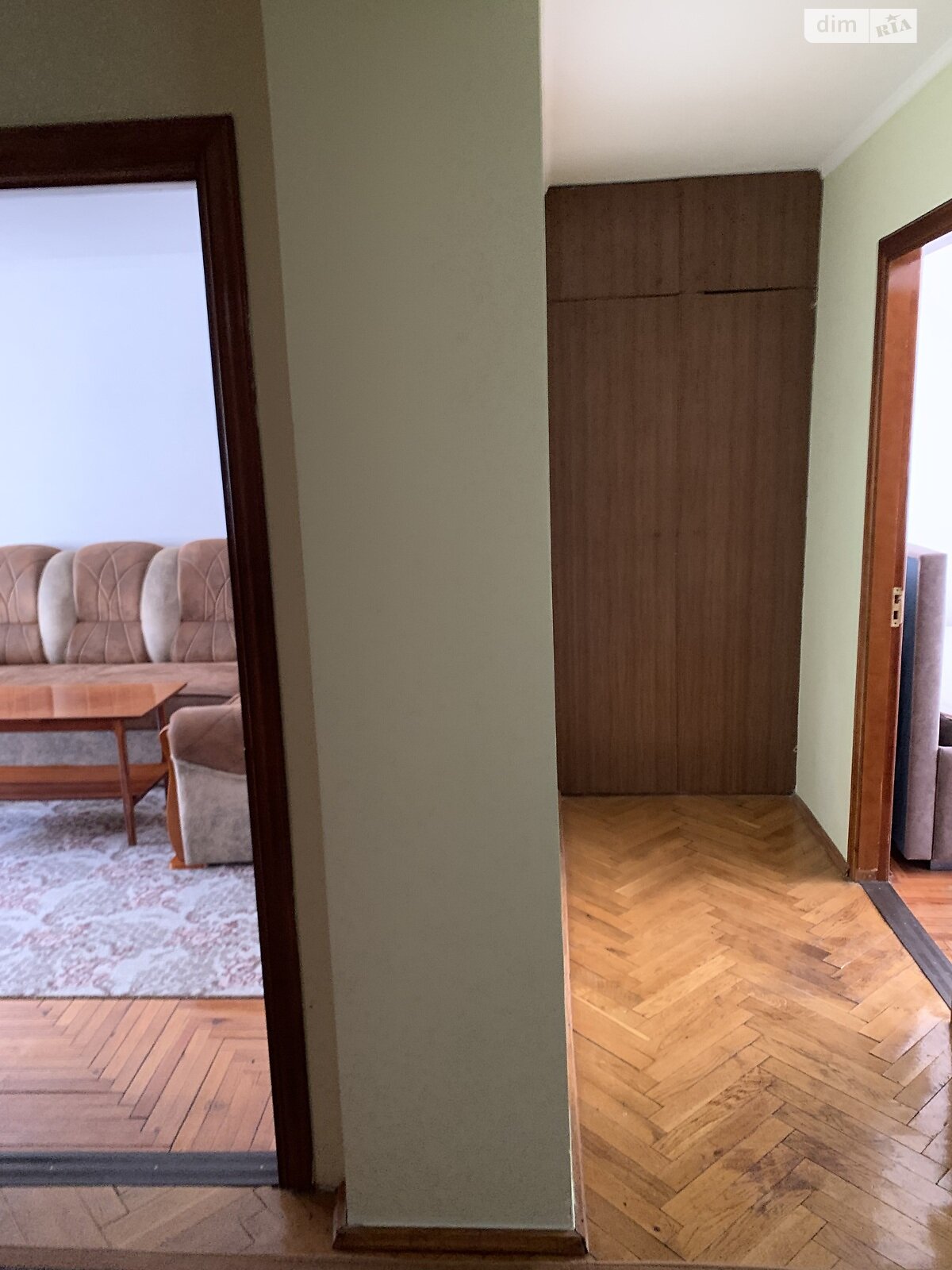 трехкомнатная квартира в Тернополе, район Дружба, на бул. Просвещения в аренду на долгий срок помесячно фото 1 трехкомнатная квартира в Тернополе, район Дружба, на бул. Просвещения в аренду на долгий срок помесячно фото 1