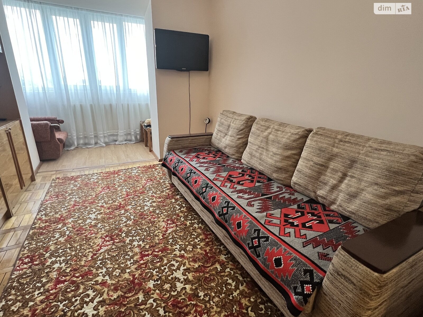 трикімнатна квартира в Тернополі, район Дружба, на бул. Просвіти 23 в довготривалу оренду помісячно фото 1 трикімнатна квартира в Тернополі, район Дружба, на бул. Просвіти 23 в довготривалу оренду помісячно фото 1