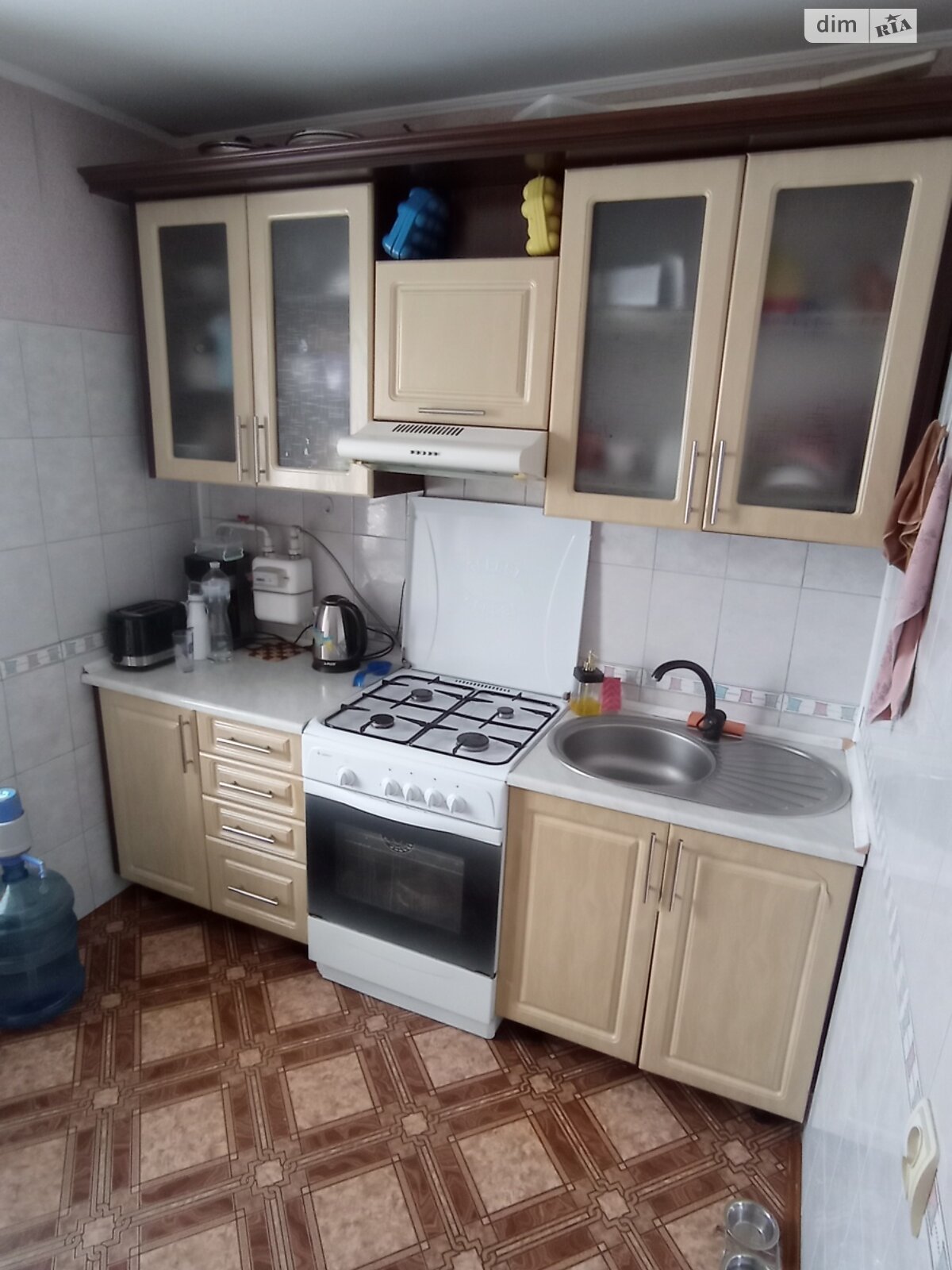 однокімнатна квартира в Тернополі, район Дружба, на бул. Просвіти в довготривалу оренду помісячно фото 1 однокімнатна квартира в Тернополі, район Дружба, на бул. Просвіти в довготривалу оренду помісячно фото 1