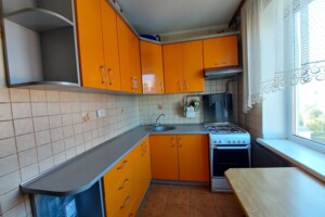 однокомнатная квартира с мебелью в Тернополе, район Дружба, на бул. Просвещения 10 в аренду на долгий срок помесячно фото 2