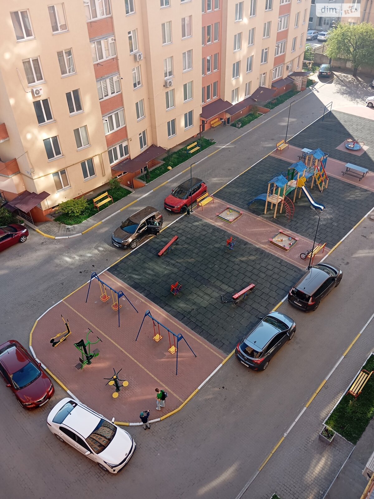 двухкомнатная квартира в Тернополе, район Дружба, на ул. Троллейбусная 9Б в аренду на долгий срок помесячно фото 1 двухкомнатная квартира в Тернополе, район Дружба, на ул. Троллейбусная 9Б в аренду на долгий срок помесячно фото 1