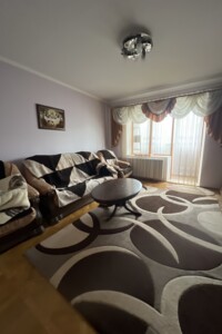 трикімнатна квартира в Тернополі, район Дружба, на вул. Тролейбусна 1А в довготривалу оренду помісячно фото 2 трикімнатна квартира в Тернополі, район Дружба, на вул. Тролейбусна 1А в довготривалу оренду помісячно фото 2