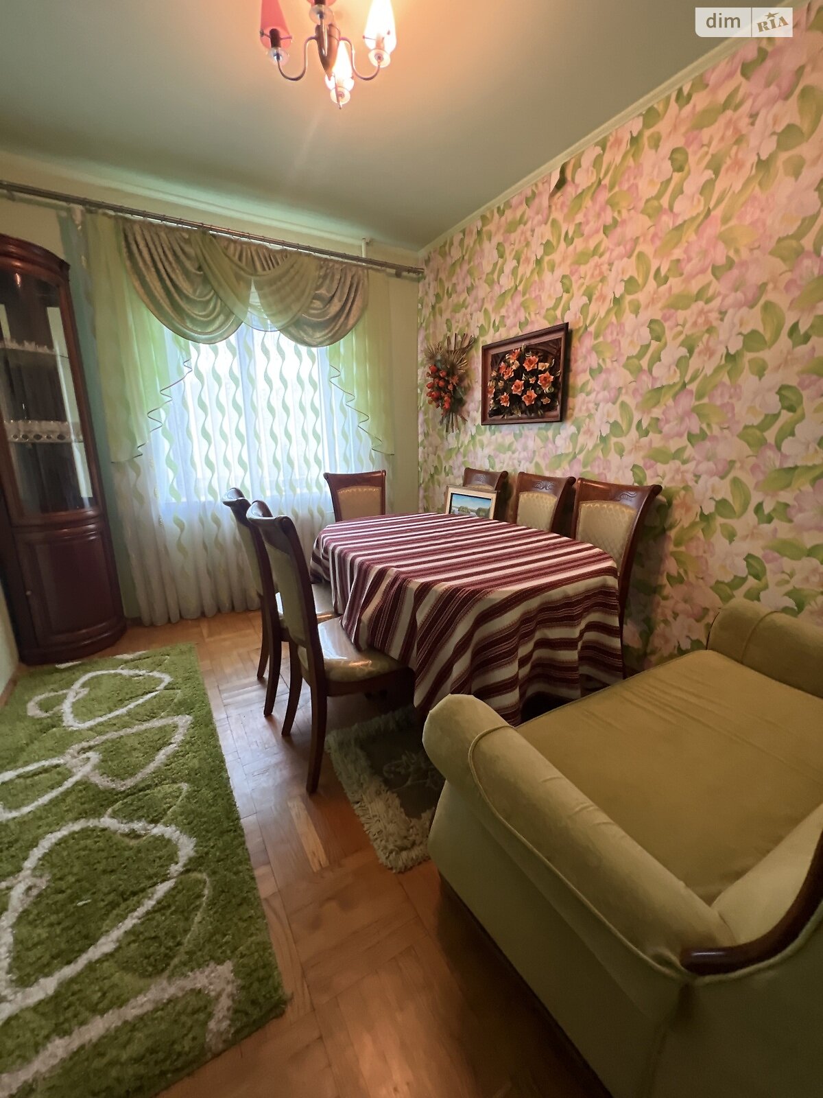 трикімнатна квартира в Тернополі, район Дружба, на вул. Тролейбусна 1А в довготривалу оренду помісячно фото 1 трикімнатна квартира в Тернополі, район Дружба, на вул. Тролейбусна 1А в довготривалу оренду помісячно фото 1