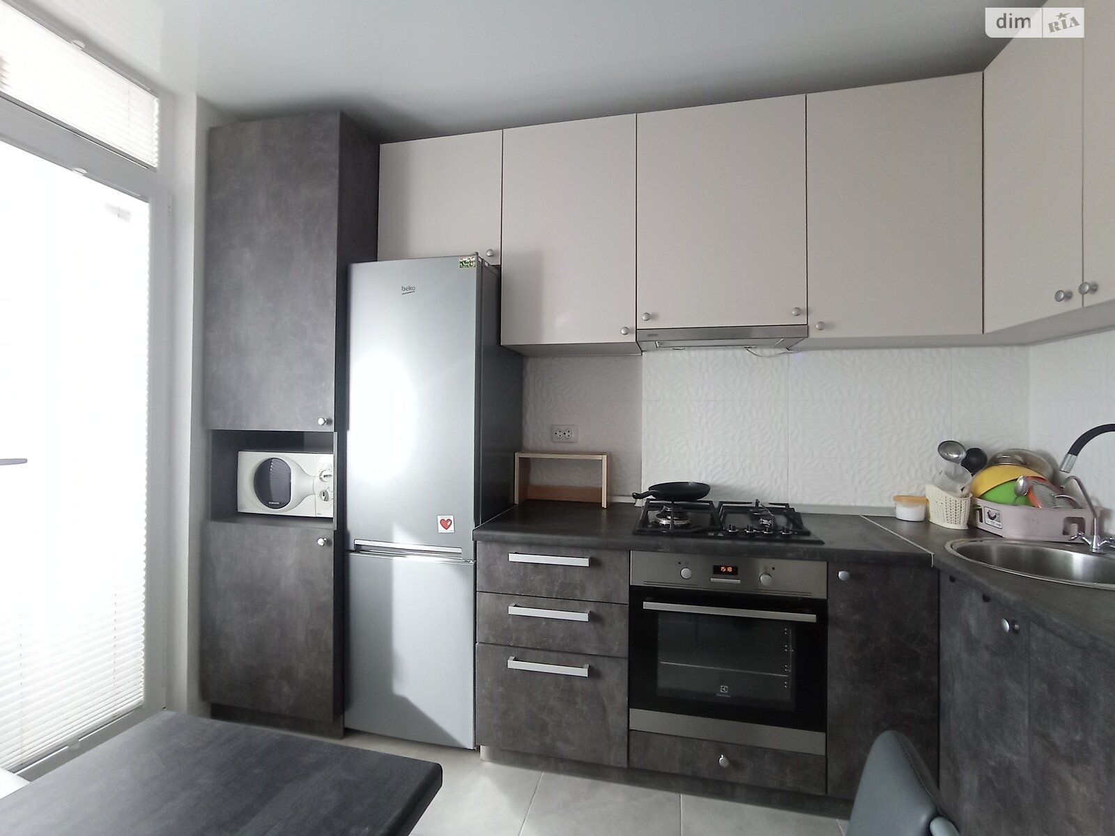 однокомнатная квартира в Тернополе, район Дружба, на ул. Троллейбусная в аренду на долгий срок помесячно фото 1 однокомнатная квартира в Тернополе, район Дружба, на ул. Троллейбусная в аренду на долгий срок помесячно фото 1