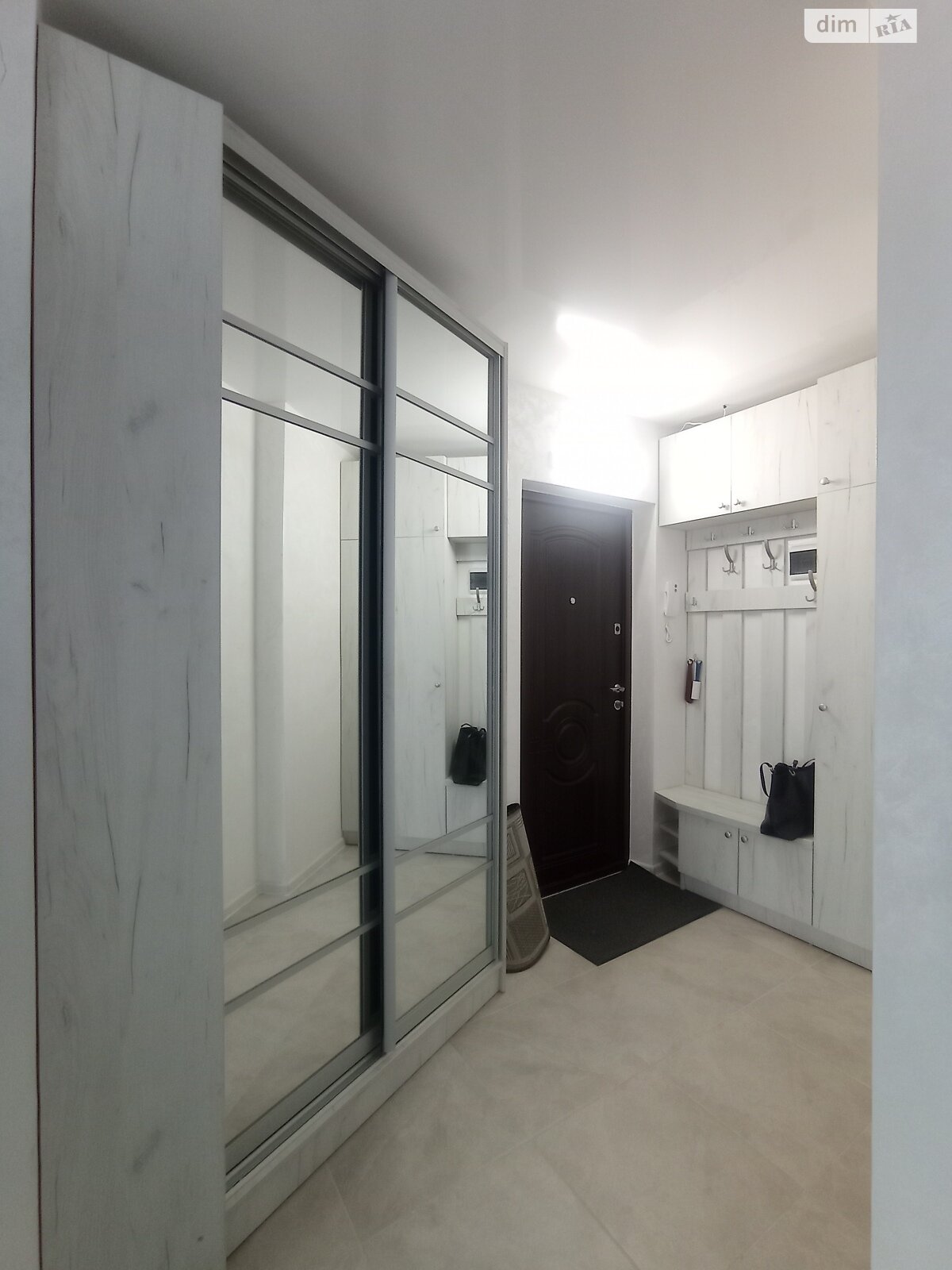 однокомнатная квартира в Тернополе, район Дружба, на ул. Троллейбусная в аренду на долгий срок помесячно фото 1 однокомнатная квартира в Тернополе, район Дружба, на ул. Троллейбусная в аренду на долгий срок помесячно фото 1