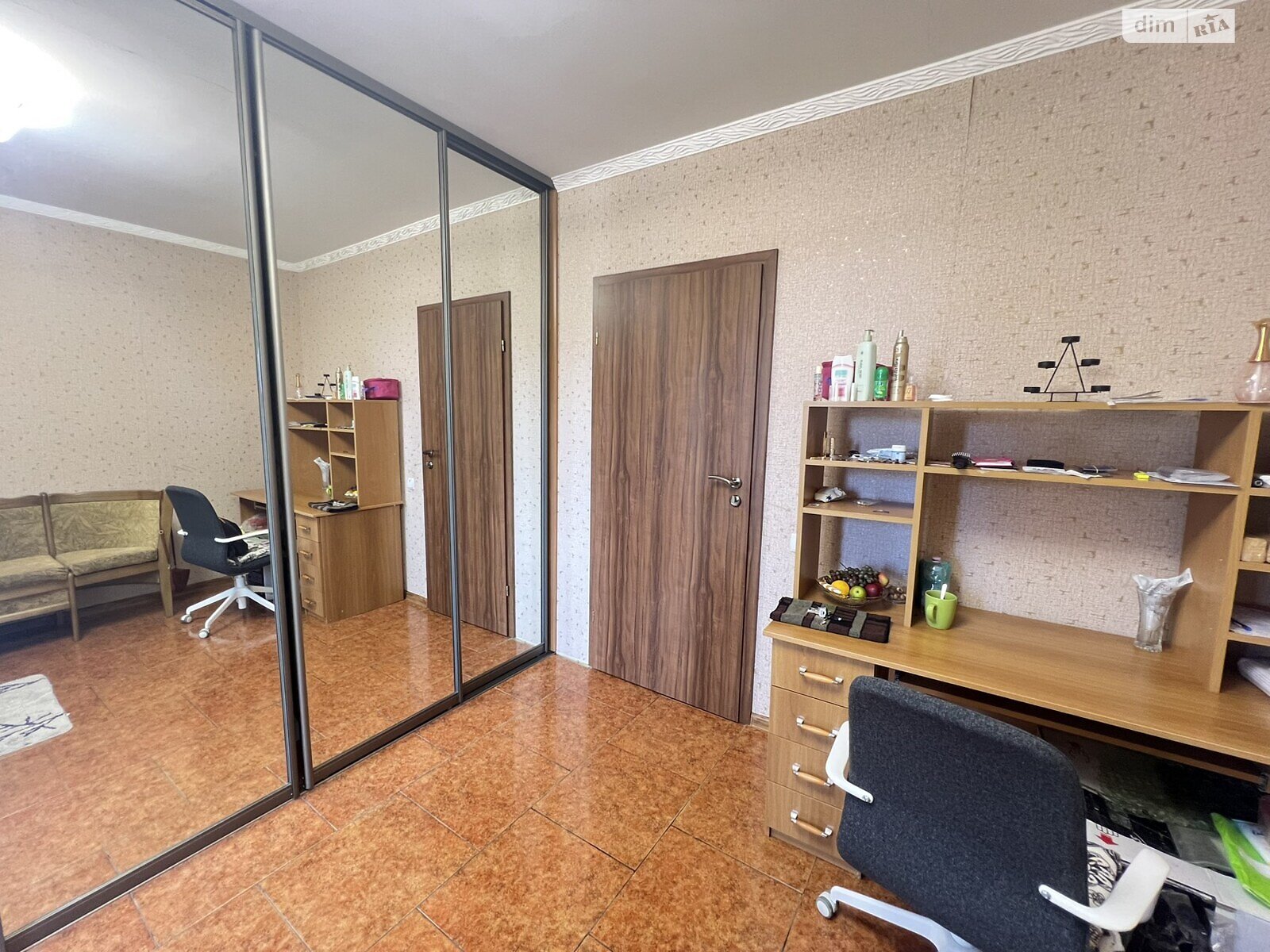 двокімнатна квартира в Тернополі, район Дружба, на вул. Володимира Лучаковського в довготривалу оренду помісячно фото 1