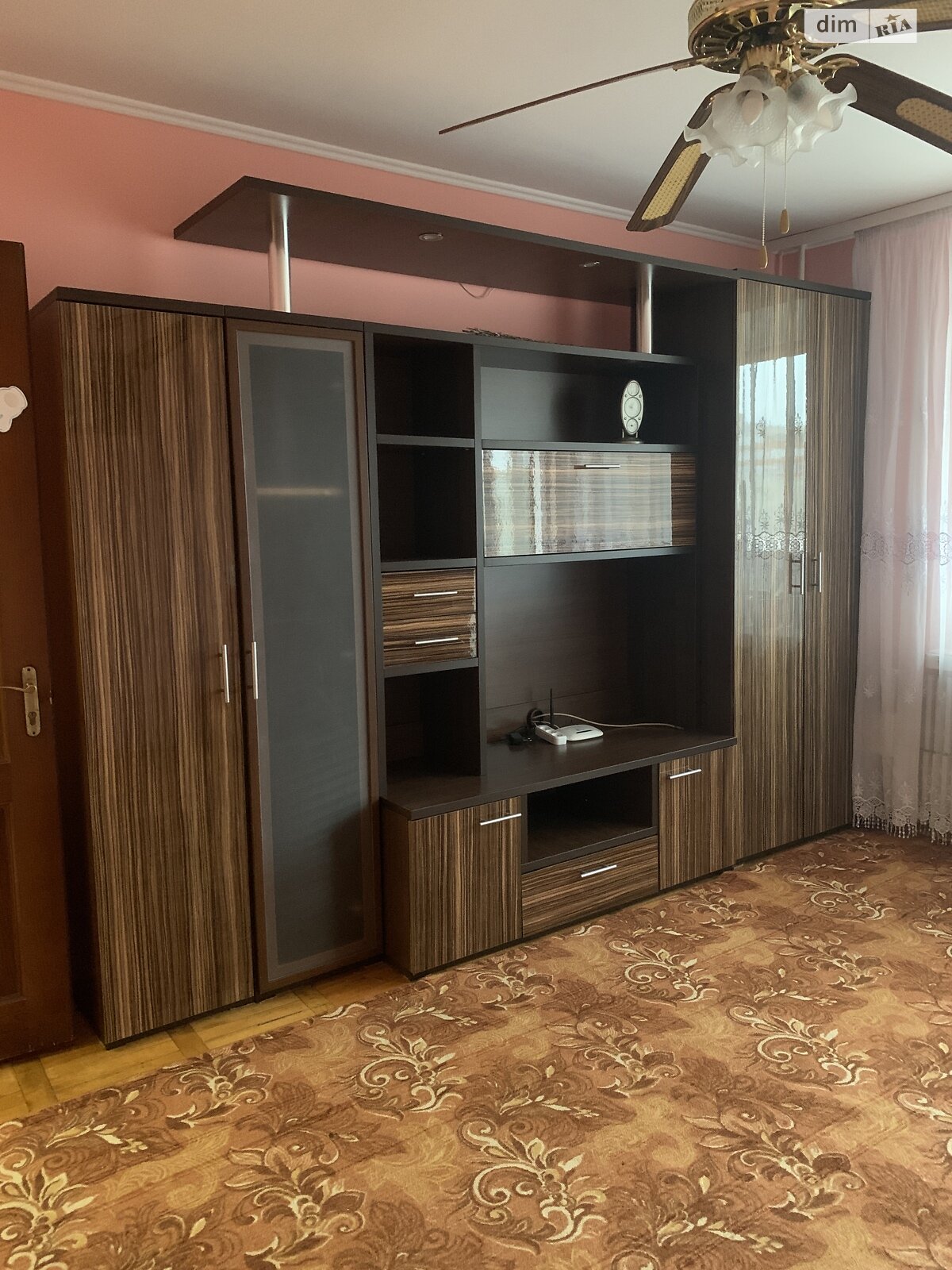 однокомнатная квартира в Тернополе, район Дружба, на ул. Владимира Лучаковского в аренду на долгий срок помесячно фото 1