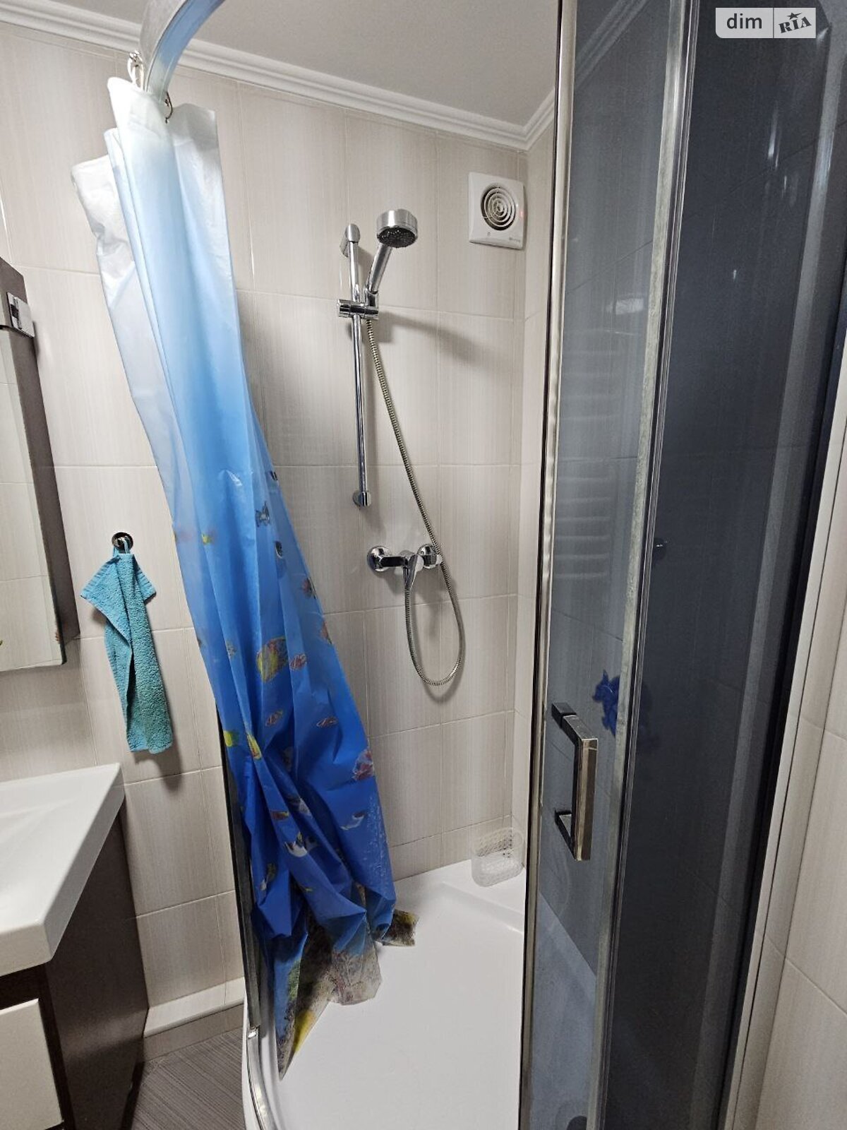 трехкомнатная квартира в Тернополе, район Дружба, на ул. Владимира Лучаковского в аренду на долгий срок помесячно фото 1 трехкомнатная квартира в Тернополе, район Дружба, на ул. Владимира Лучаковского в аренду на долгий срок помесячно фото 1