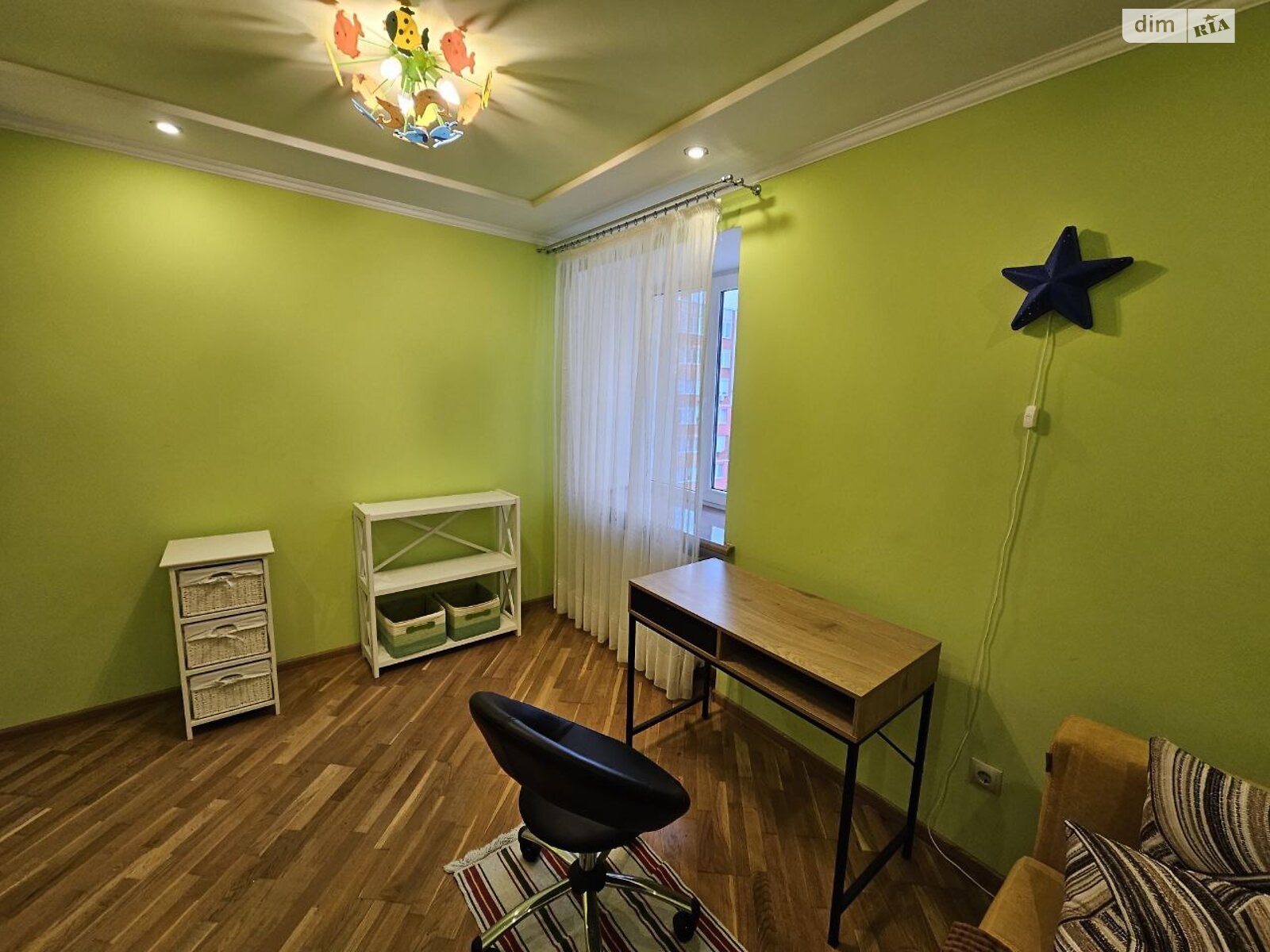 трехкомнатная квартира в Тернополе, район Дружба, на ул. Владимира Лучаковского в аренду на долгий срок помесячно фото 1 трехкомнатная квартира в Тернополе, район Дружба, на ул. Владимира Лучаковского в аренду на долгий срок помесячно фото 1