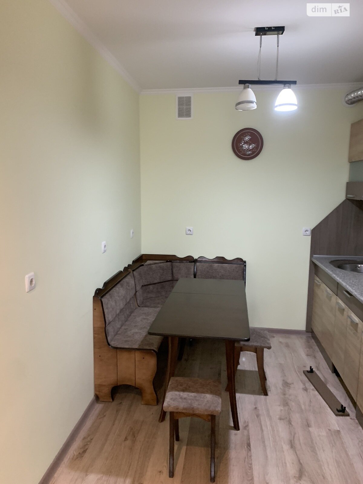 двухкомнатная квартира с мебелью в Тернополе, район Дружба, на ул. Владимира Лучаковского 5 в аренду на долгий срок помесячно фото 1