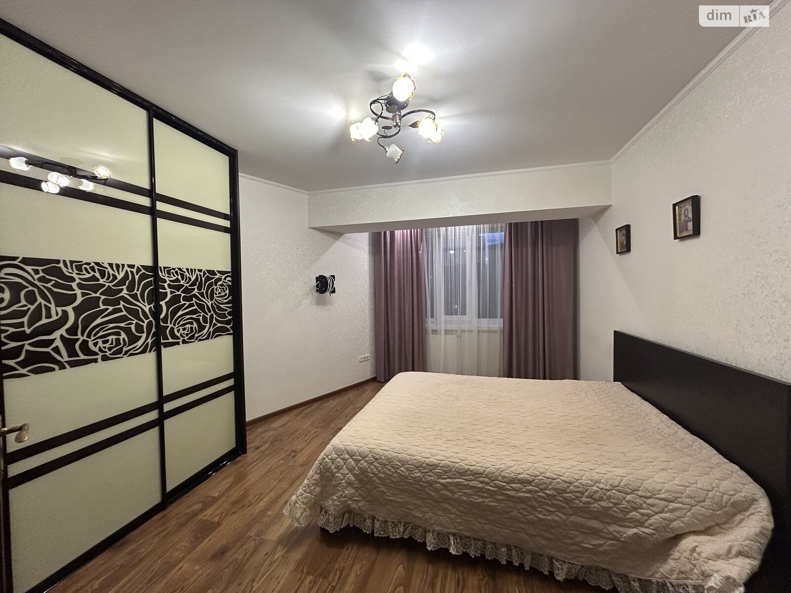 трикімнатна квартира в Тернополі, район Дружба, на вул. Володимира Лучаковського в довготривалу оренду помісячно фото 1