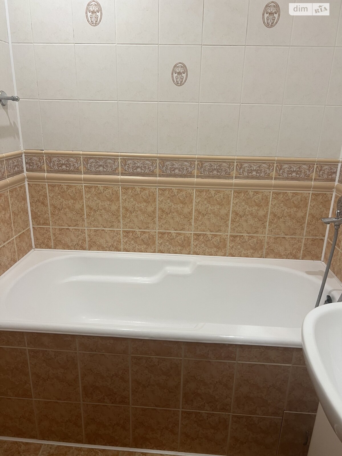 двухкомнатная квартира в Тернополе, район Дружба, на ул. Владимира Лучаковского в аренду на долгий срок помесячно фото 1 двухкомнатная квартира в Тернополе, район Дружба, на ул. Владимира Лучаковского в аренду на долгий срок помесячно фото 1