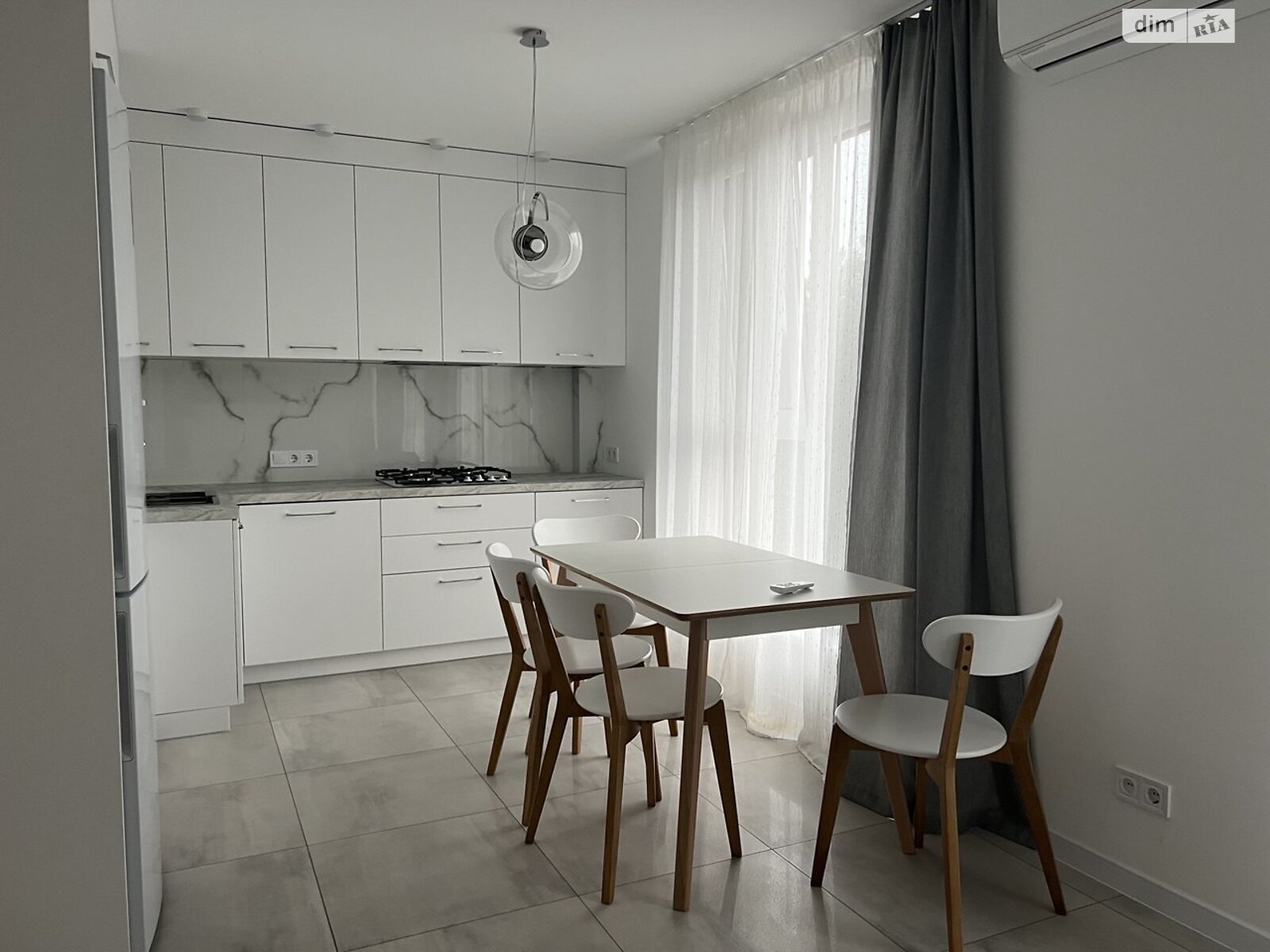 двухкомнатная квартира в Тернополе, район Дружба, на ул. Выговского Гетмана 14 в аренду на долгий срок помесячно фото 1 двухкомнатная квартира в Тернополе, район Дружба, на ул. Выговского Гетмана 14 в аренду на долгий срок помесячно фото 1