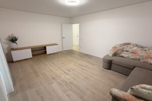 трехкомнатная квартира в Тернополе, район Дружба, на ул. Выговского Гетмана в аренду на долгий срок помесячно фото 3 трехкомнатная квартира в Тернополе, район Дружба, на ул. Выговского Гетмана в аренду на долгий срок помесячно фото 3