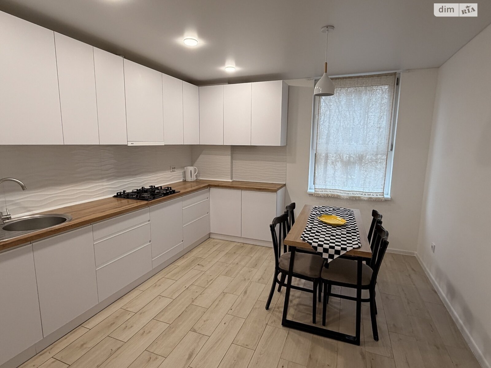 трехкомнатная квартира в Тернополе, район Дружба, на ул. Выговского Гетмана в аренду на долгий срок помесячно фото 2 трехкомнатная квартира в Тернополе, район Дружба, на ул. Выговского Гетмана в аренду на долгий срок помесячно фото 2