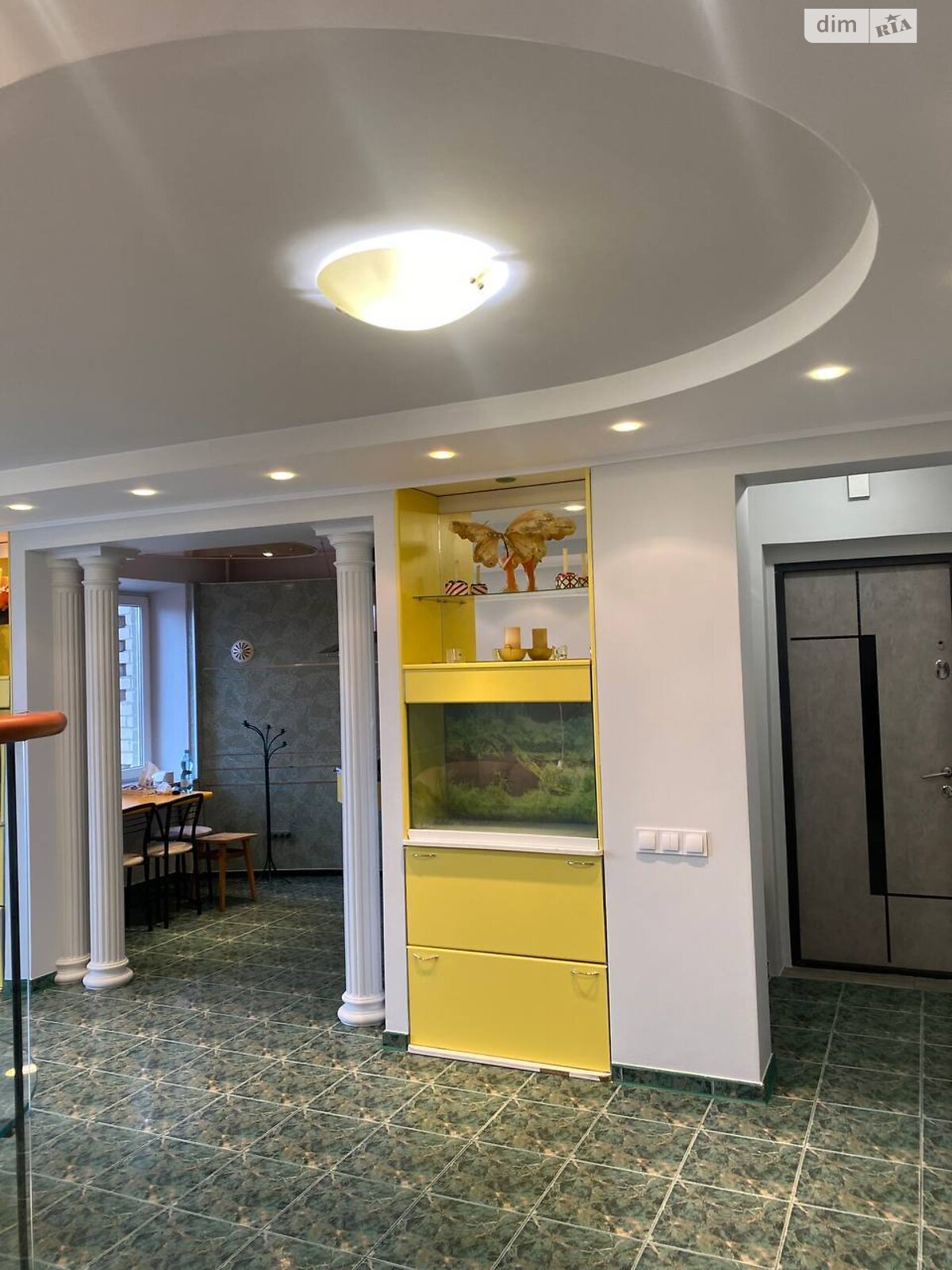 трехкомнатная квартира в Тернополе, район Дружба, на ул. Яремчука Назария в аренду на долгий срок помесячно фото 1 трехкомнатная квартира в Тернополе, район Дружба, на ул. Яремчука Назария в аренду на долгий срок помесячно фото 1