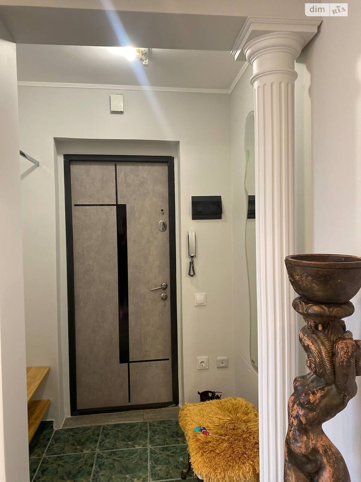 трехкомнатная квартира в Тернополе, район Дружба, на ул. Яремчука Назария в аренду на долгий срок помесячно фото 1 трехкомнатная квартира в Тернополе, район Дружба, на ул. Яремчука Назария в аренду на долгий срок помесячно фото 1