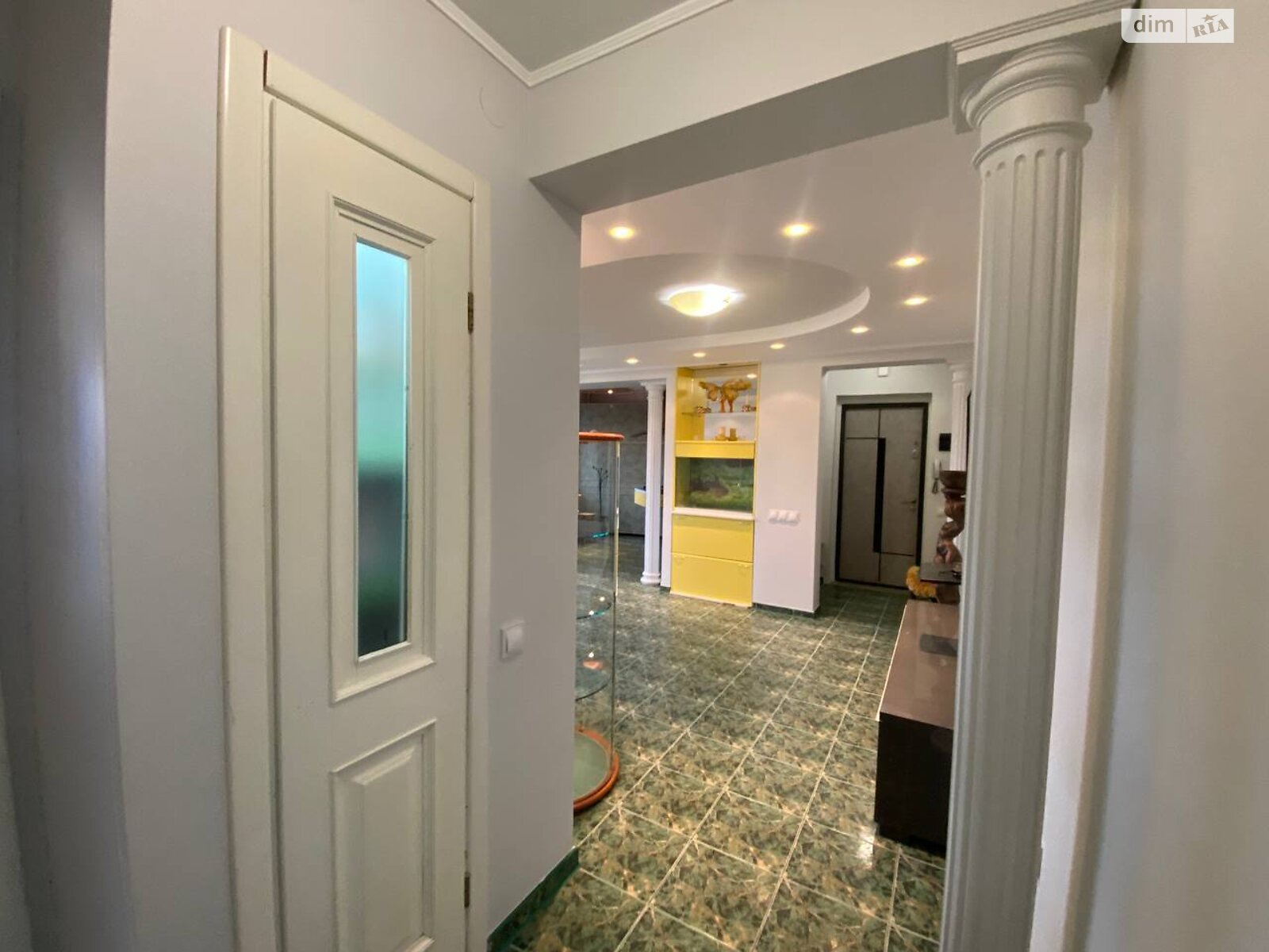 трехкомнатная квартира в Тернополе, район Дружба, на ул. Яремчука Назария в аренду на долгий срок помесячно фото 1 трехкомнатная квартира в Тернополе, район Дружба, на ул. Яремчука Назария в аренду на долгий срок помесячно фото 1