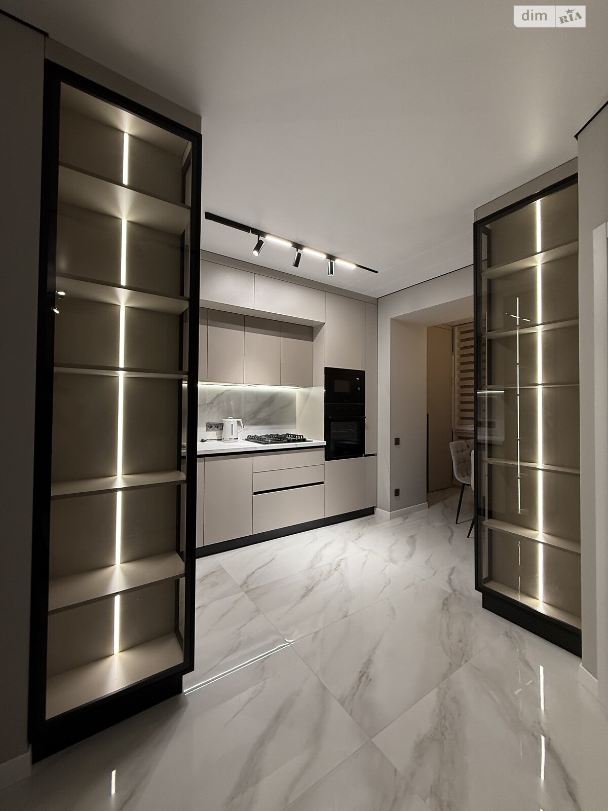 однокімнатна квартира в Тернополі, район Канада, на вул. Енергетична 5А в довготривалу оренду помісячно фото 1