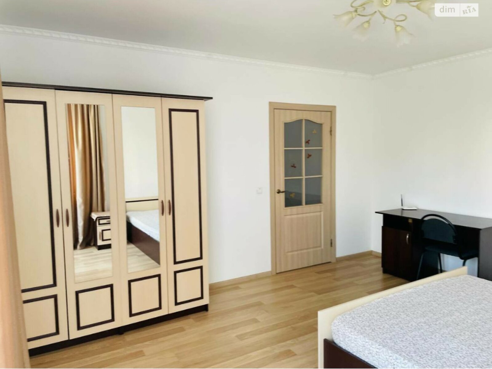 однокомнатная квартира в Тернополе, район Восточный, на ул. Евгения Коновальца 9 в аренду на долгий срок помесячно фото 1 однокомнатная квартира в Тернополе, район Восточный, на ул. Евгения Коновальца 9 в аренду на долгий срок помесячно фото 1